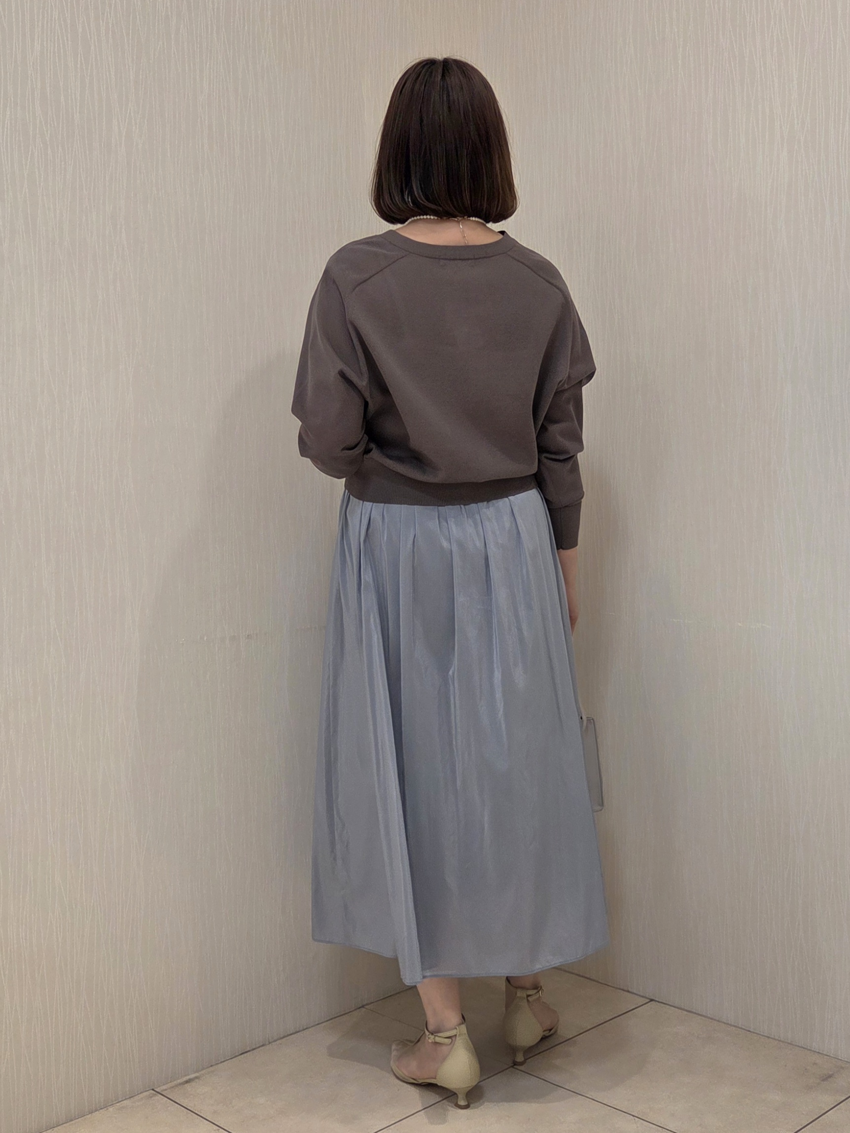 naokoさんの「UNTITLED｜【アンサンブル可/日除け・冷房対策】シアーレーヨンZIPカーディガン」を使ったコーディネート