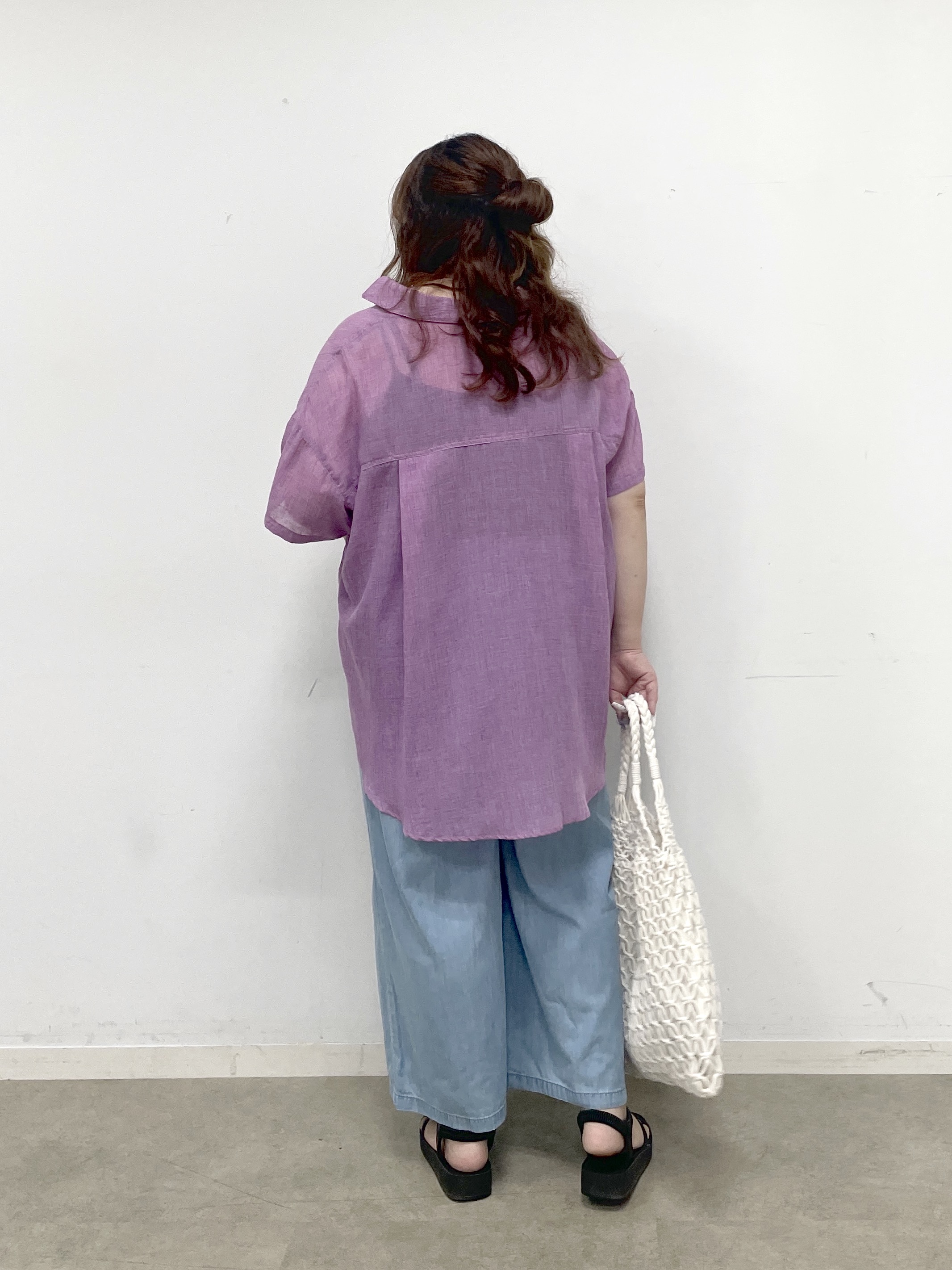Risaさんの「SHOO･LA･RUE｜ヒップがすっぽり隠れる やわらか5分袖シアーシャツ」を使ったコーディネート