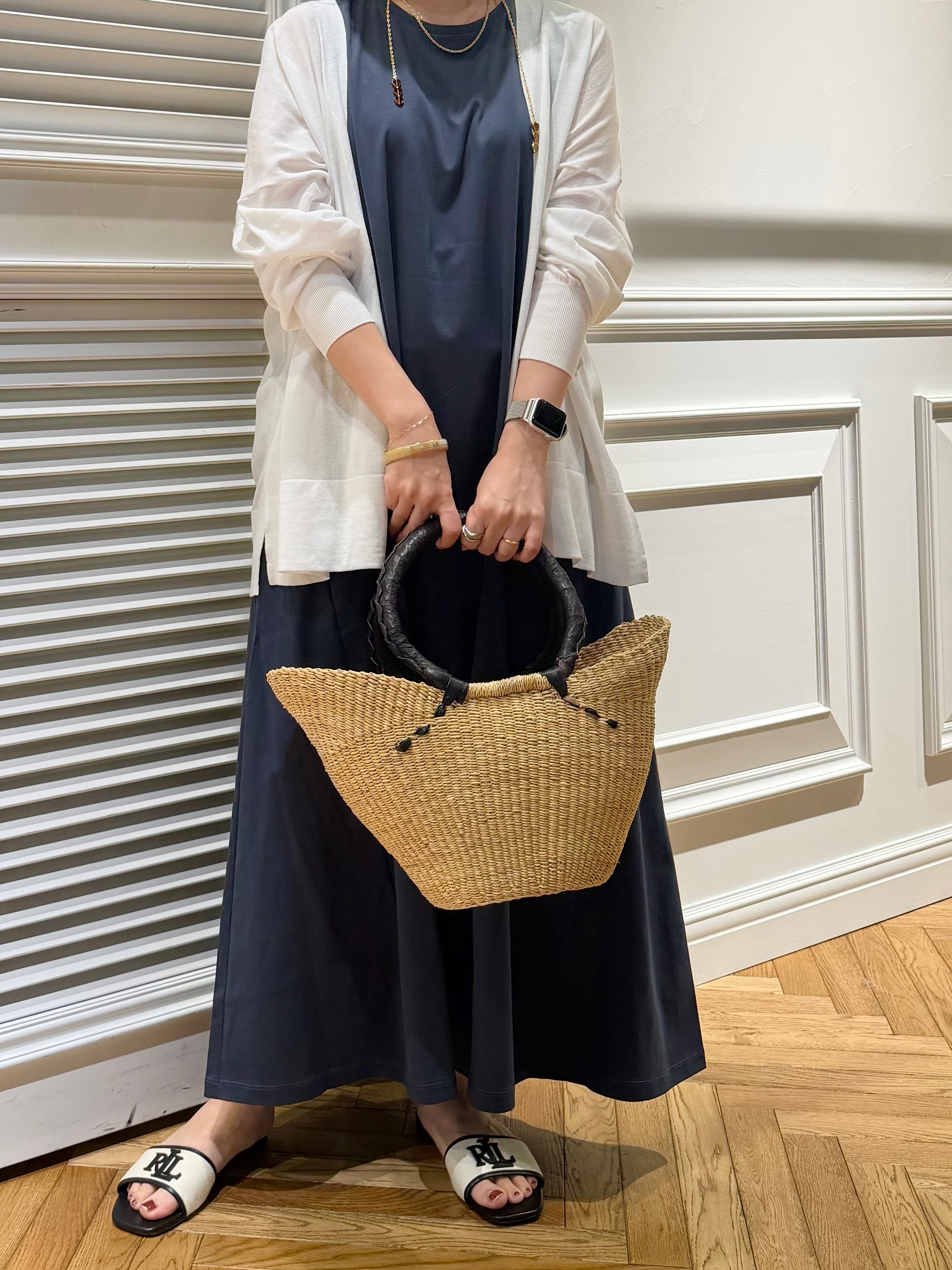 つじ まこさんの「DRESSTERIOR｜【接触冷感/UVカット】ウォッシャブル スピンコットン カーディガン」を使ったコーディネート