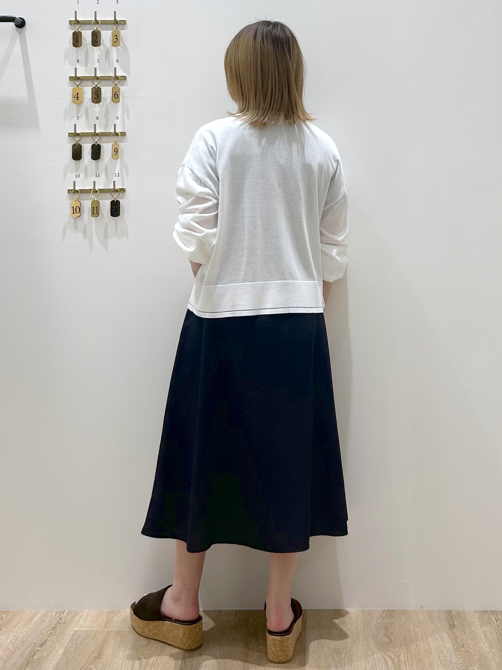 suzukaさんの「OPAQUE.CLIP｜【接触冷感】シアーショートトッパーカーディガン《洗濯機OK／抗ピル》」を使ったコーディネート