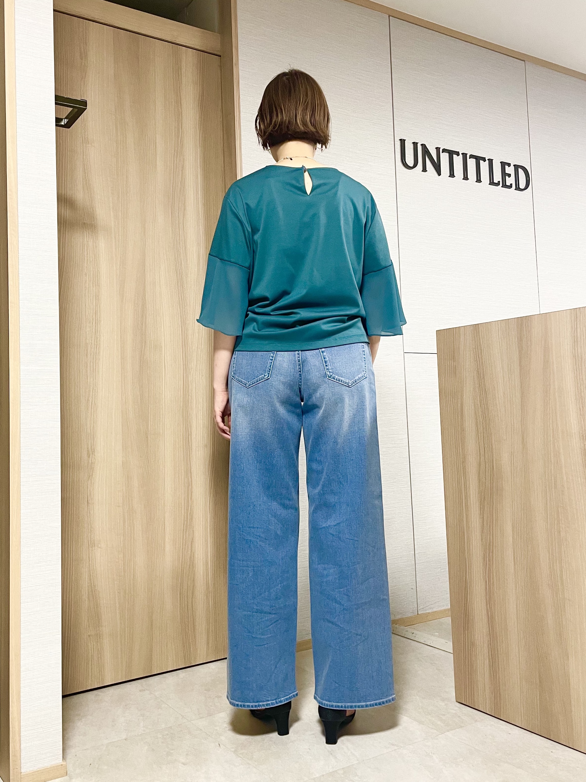 aliceさんの「UNTITLED｜【洗える/華奢見え】袖シアープルオーバー」を使ったコーディネート