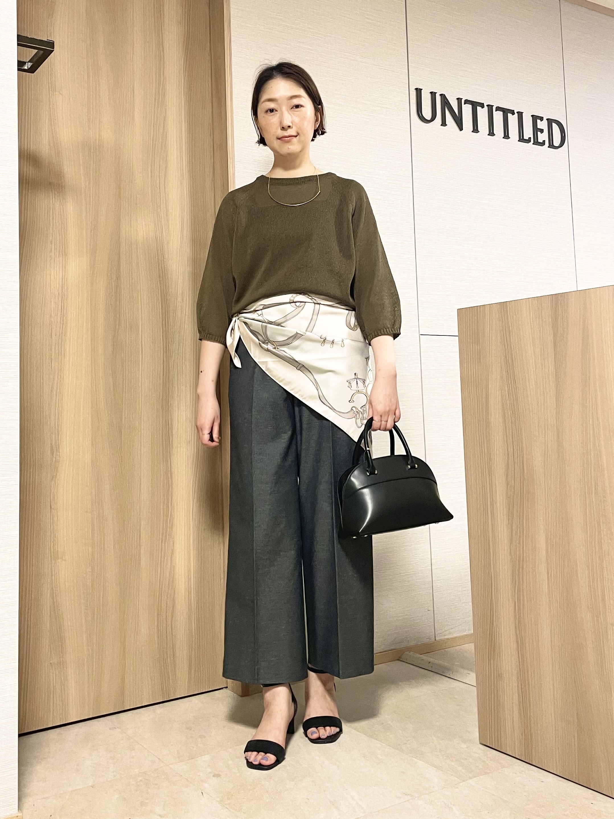 aliceさんの「UNTITLED｜【洗える/ゆったり】クルーネックドライニット」を使ったコーディネート
