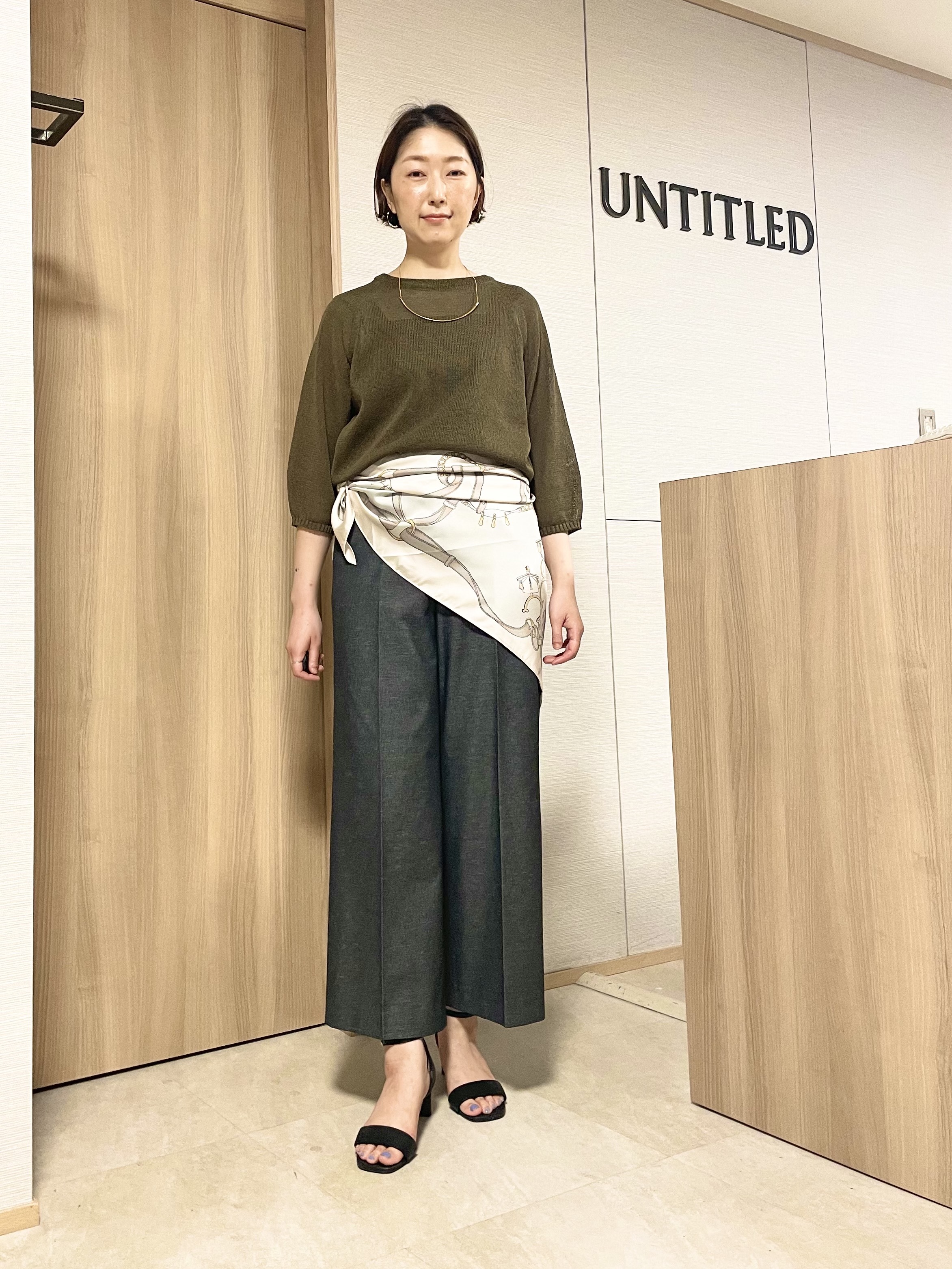 aliceさんの「UNTITLED｜【洗える/ゆったり】クルーネックドライニット」を使ったコーディネート
