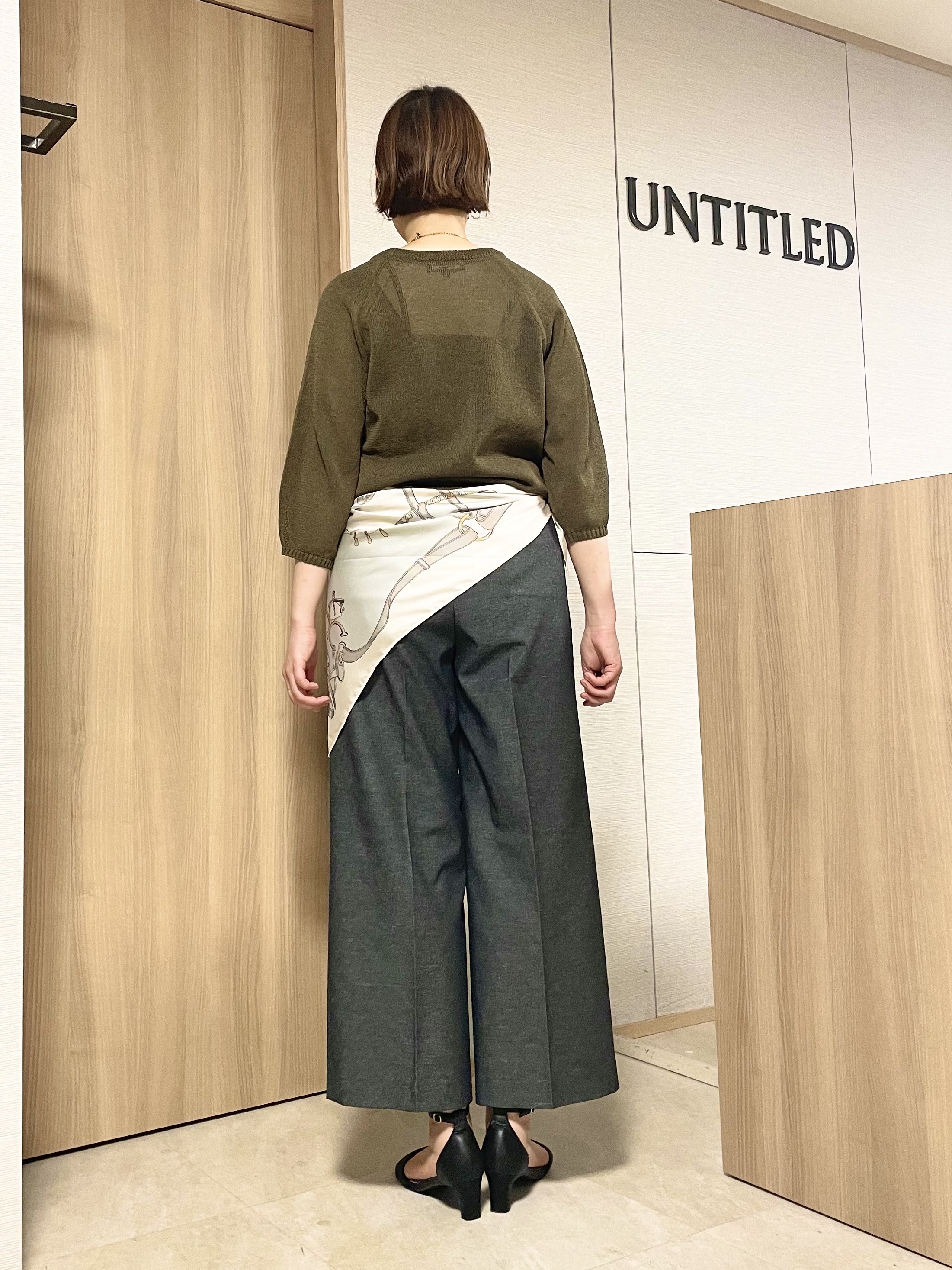 aliceさんの「UNTITLED｜【洗える/ゆったり】クルーネックドライニット」を使ったコーディネート