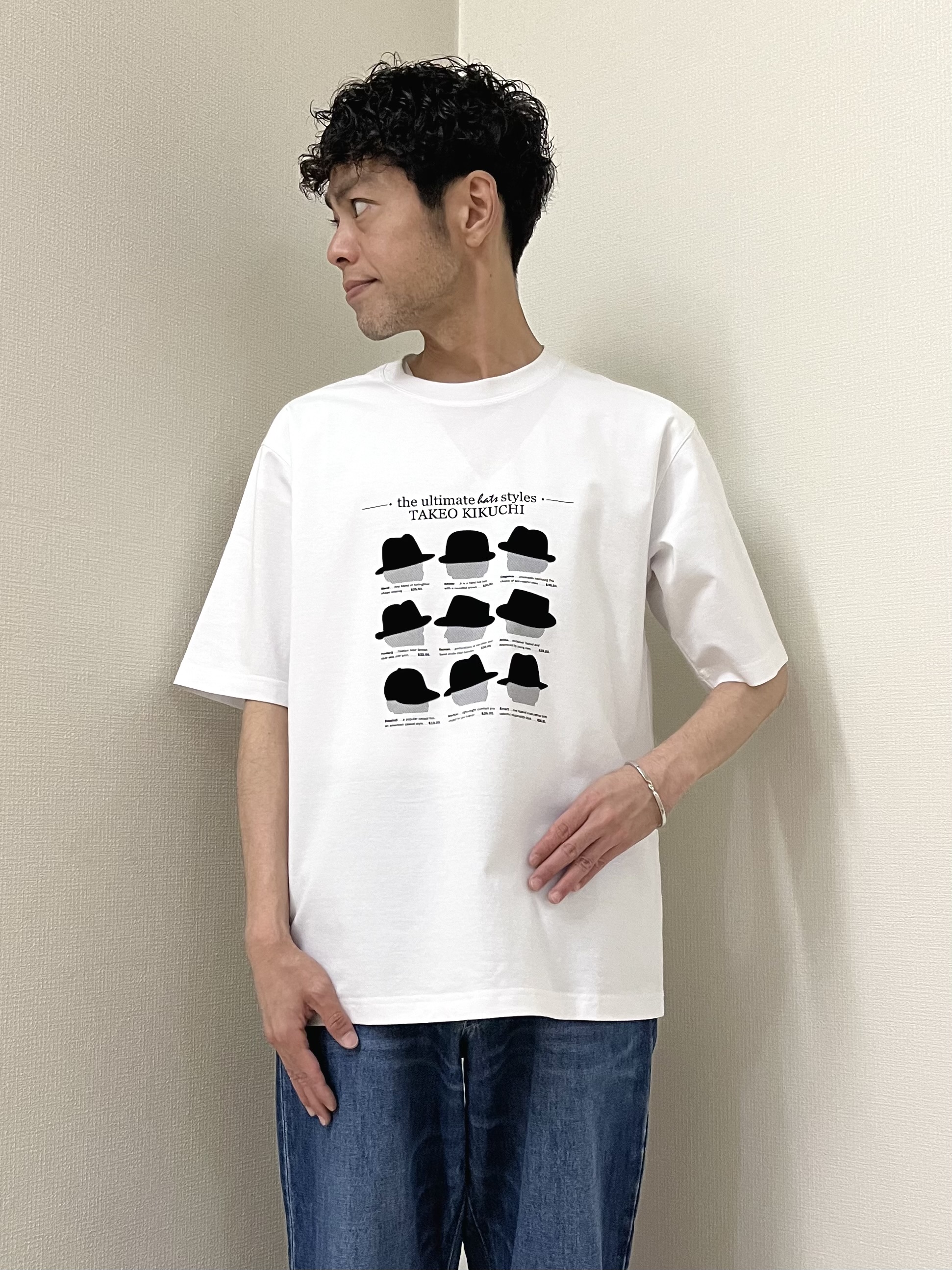 URAさんの「TAKEO KIKUCHI｜【BOWLER HAT LABEL】クールデオドラントジャージ ハットスタイルス 半袖Tシャツ」を使ったコーディネート