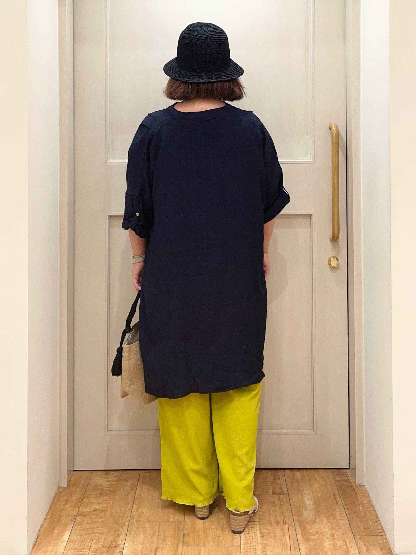 はまちゃんさんの「SHOO･LA･RUE｜【ひんやり/S-LL/洗濯機可】体型カバー叶える 大人のゆるドルマンチュニック」を使ったコーディネート