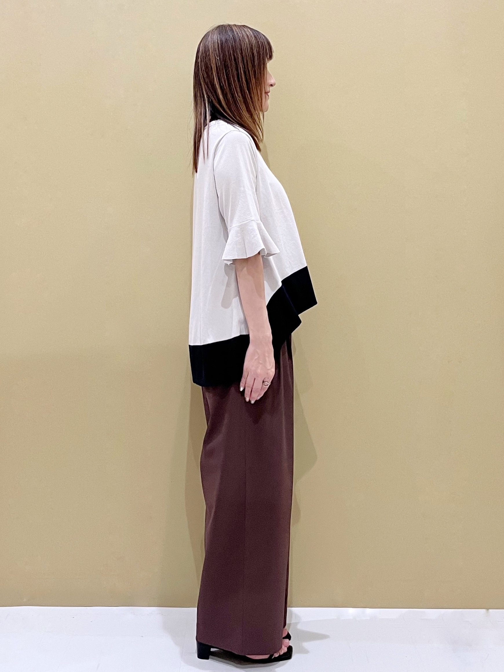 yukariさんの「OPAQUE.CLIP｜【UV／遮熱性】配色フレアシルエットニット《洗濯機OK》」を使ったコーディネート