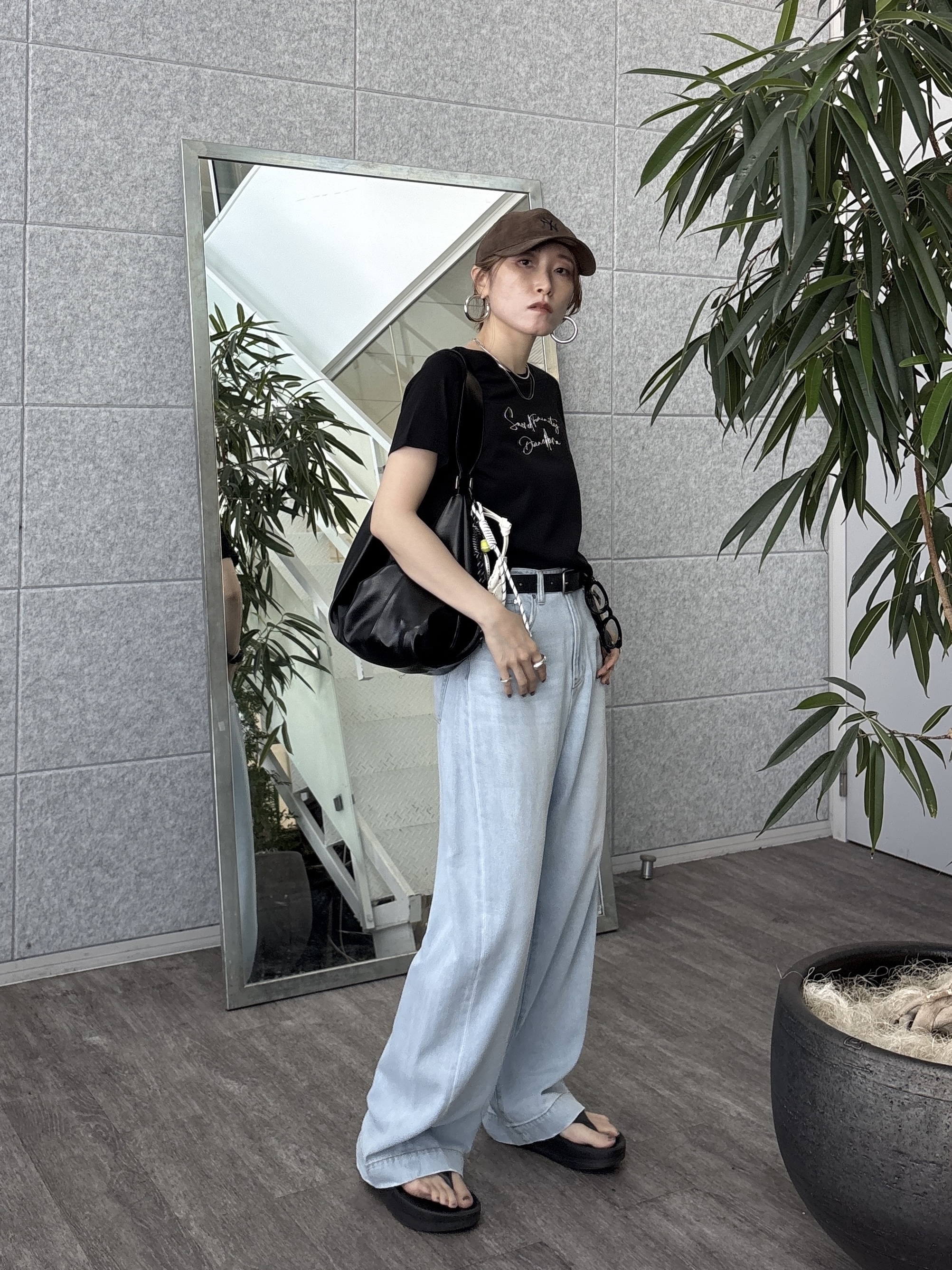 kotakiさんの「INDIVI｜3DプリントロゴTシャツ」を使ったコーディネート