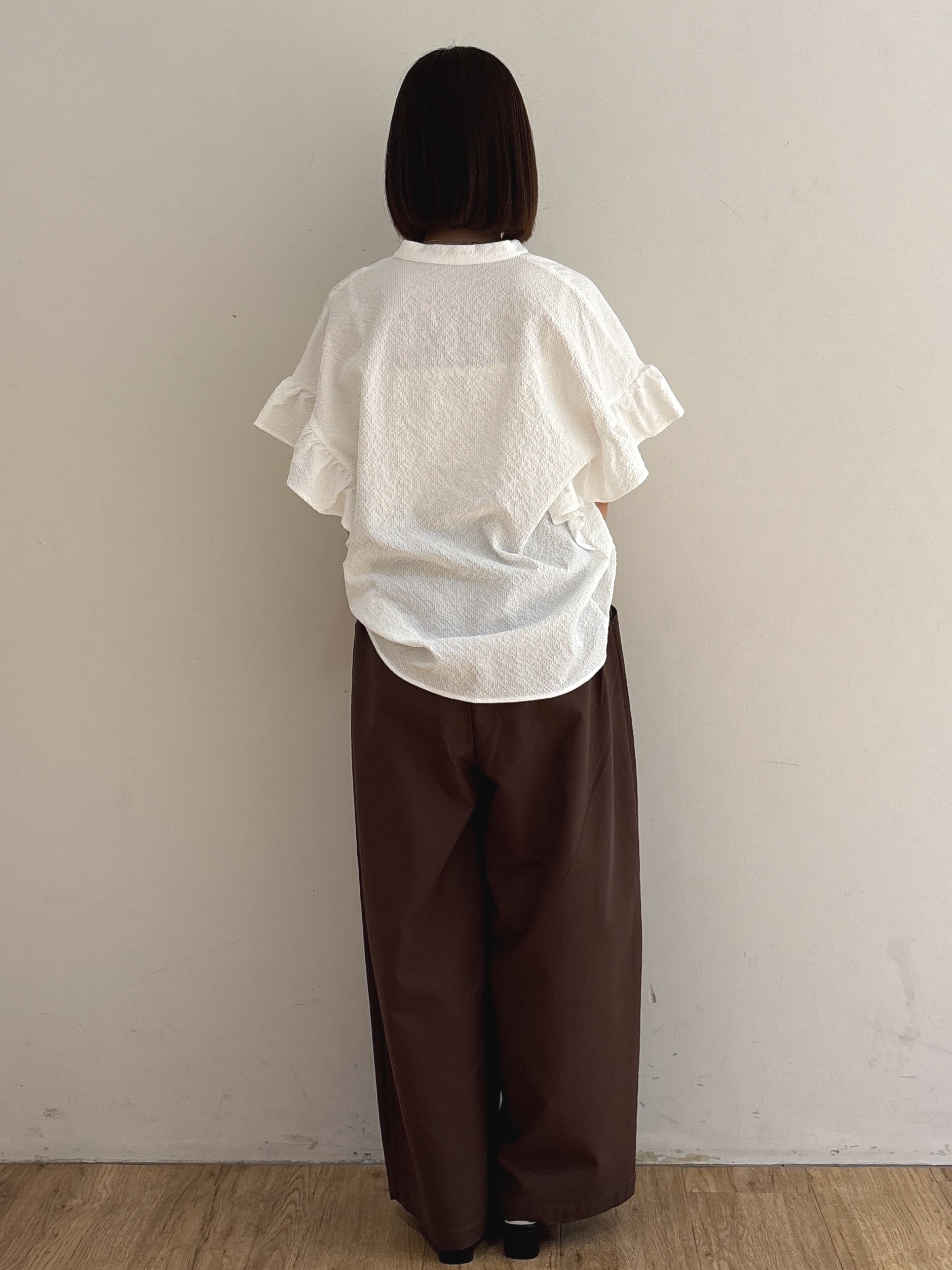 mireiさんの「OPAQUE.CLIP｜【UV】フリルスキッパーブラウス《洗濯機OK》」を使ったコーディネート