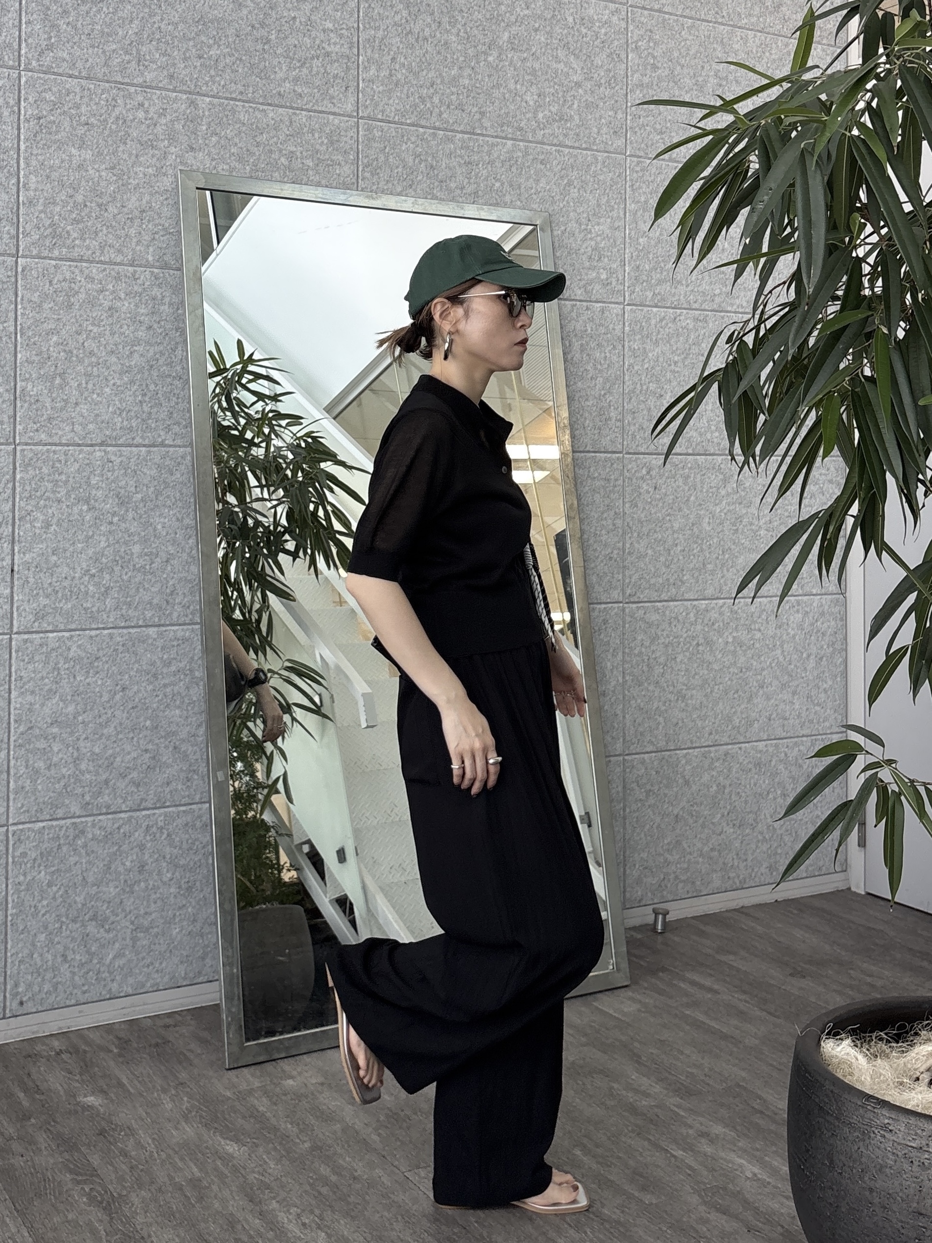 kotakiさんの「INDIVI｜フォルムスリーブポロニット」を使ったコーディネート