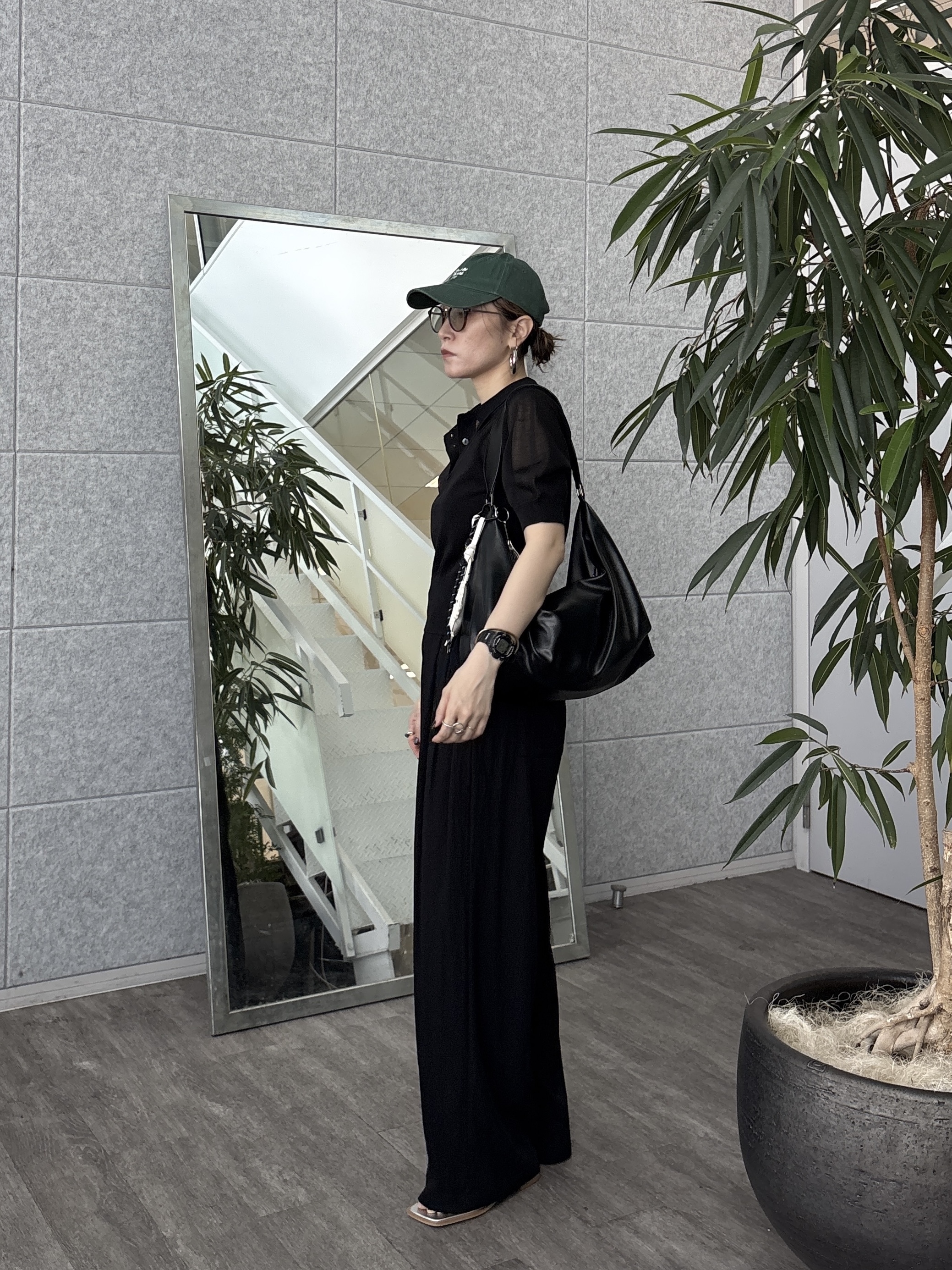 kotakiさんの「INDIVI｜フォルムスリーブポロニット」を使ったコーディネート