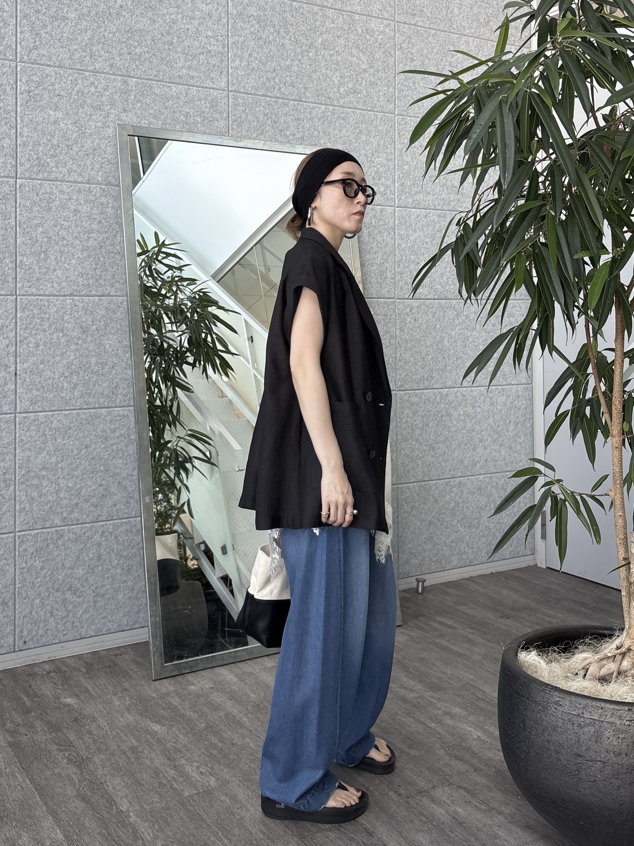 kotakiさんの「INDIVI｜ワッシャーシアーダブルジャケット」を使ったコーディネート