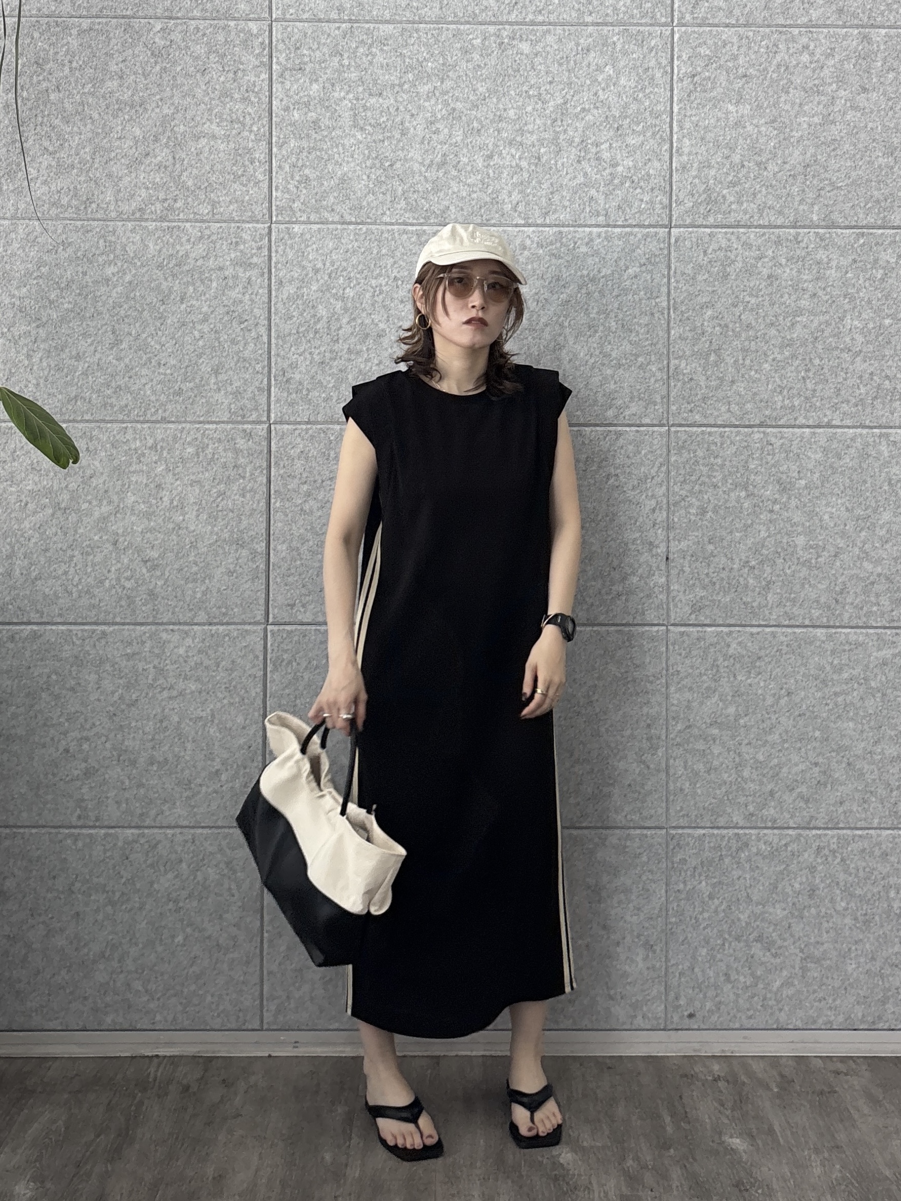 kotakiさんの「INDIVI｜サイドラインジョーゼットワンピース」を使ったコーディネート