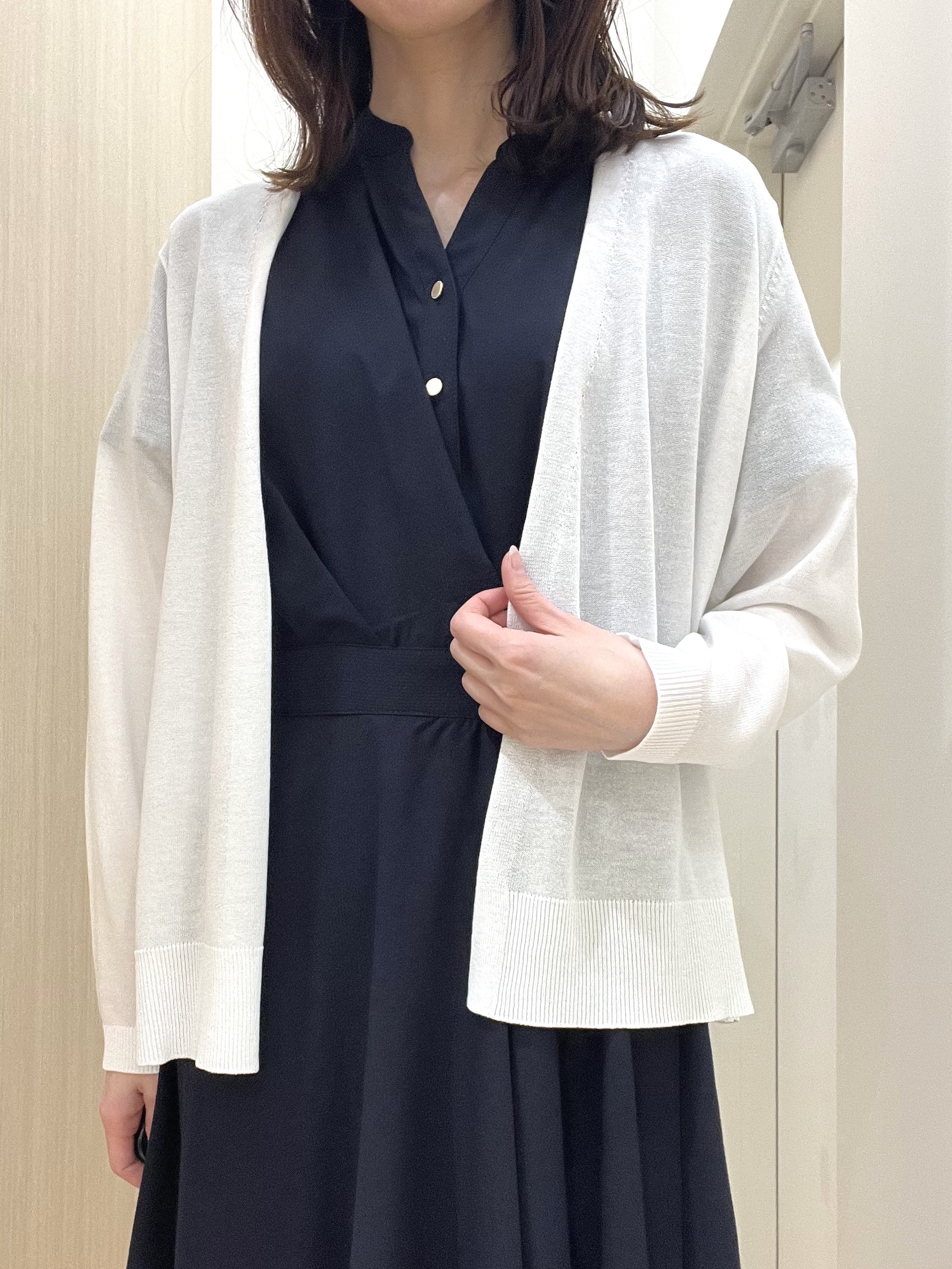  おまつさんの「grove｜高評価！【接触冷感／UVカットetc】ベーシックショートカーディガン」を使ったコーディネート