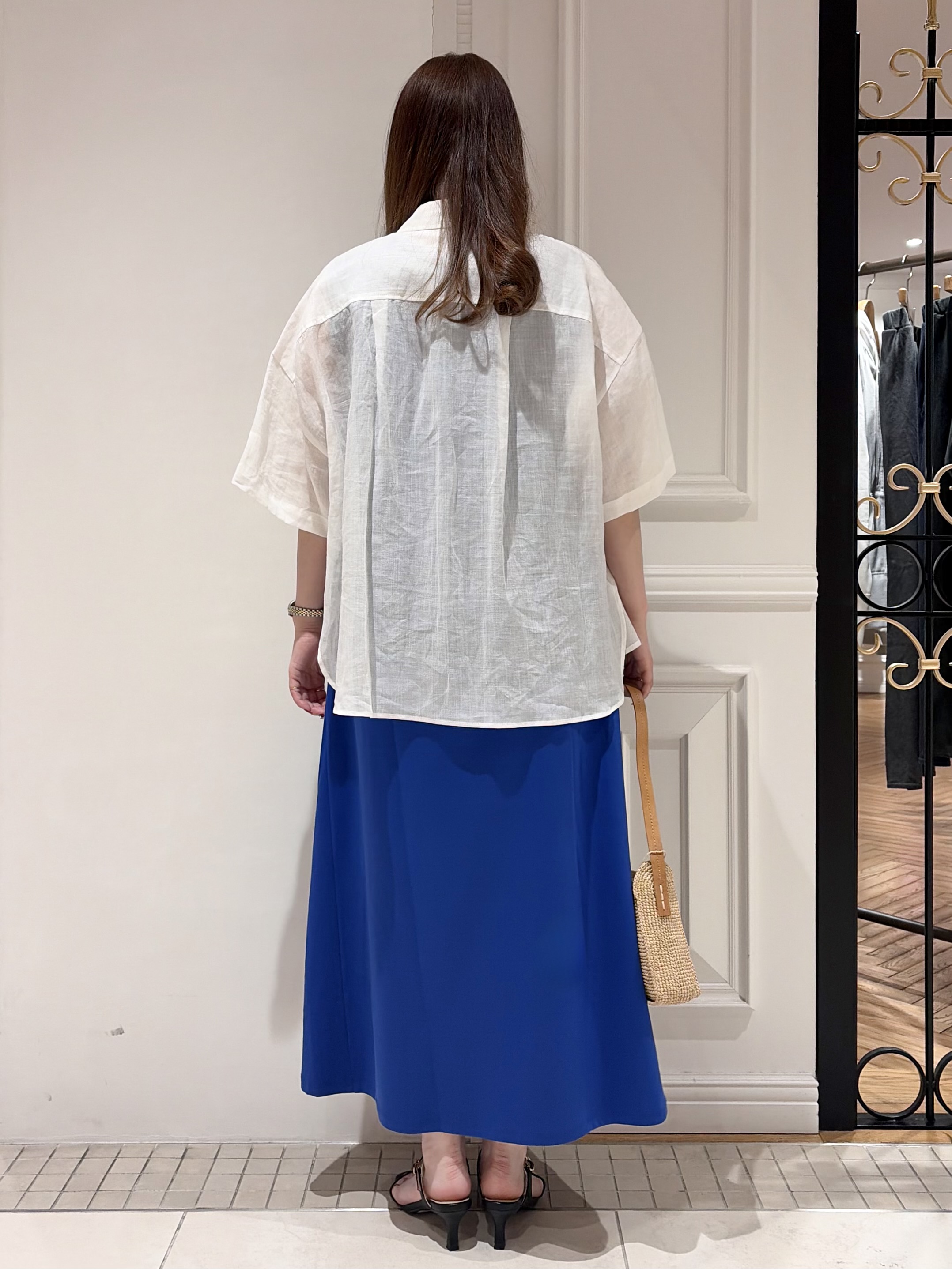 minowaさんの「DRESSTERIOR｜ピュアラミー シャツ」を使ったコーディネート
