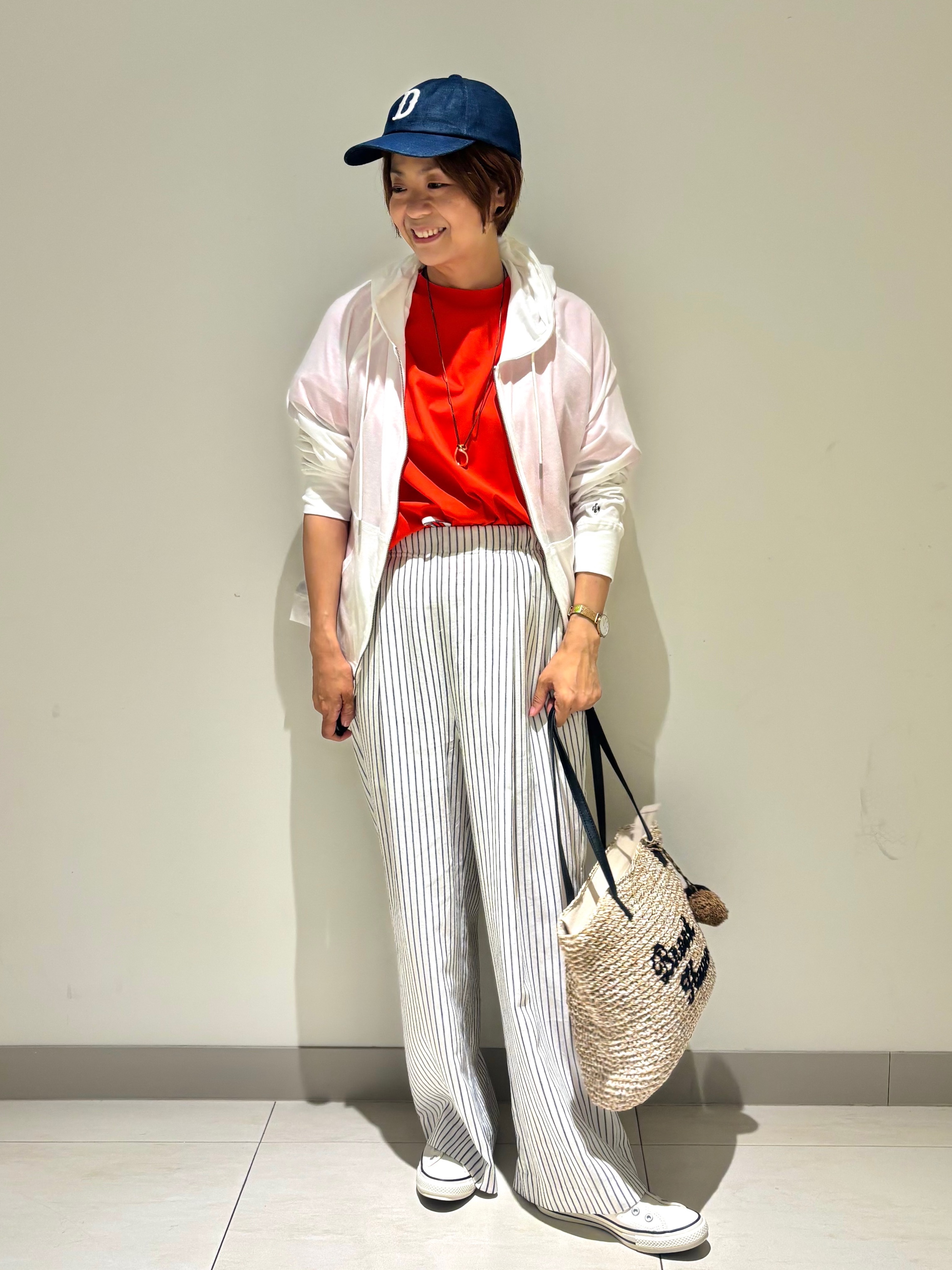 Haruさんの「Dessin｜【新色追加/体型カバー】美光沢カットソーボクシーシルエット」を使ったコーディネート