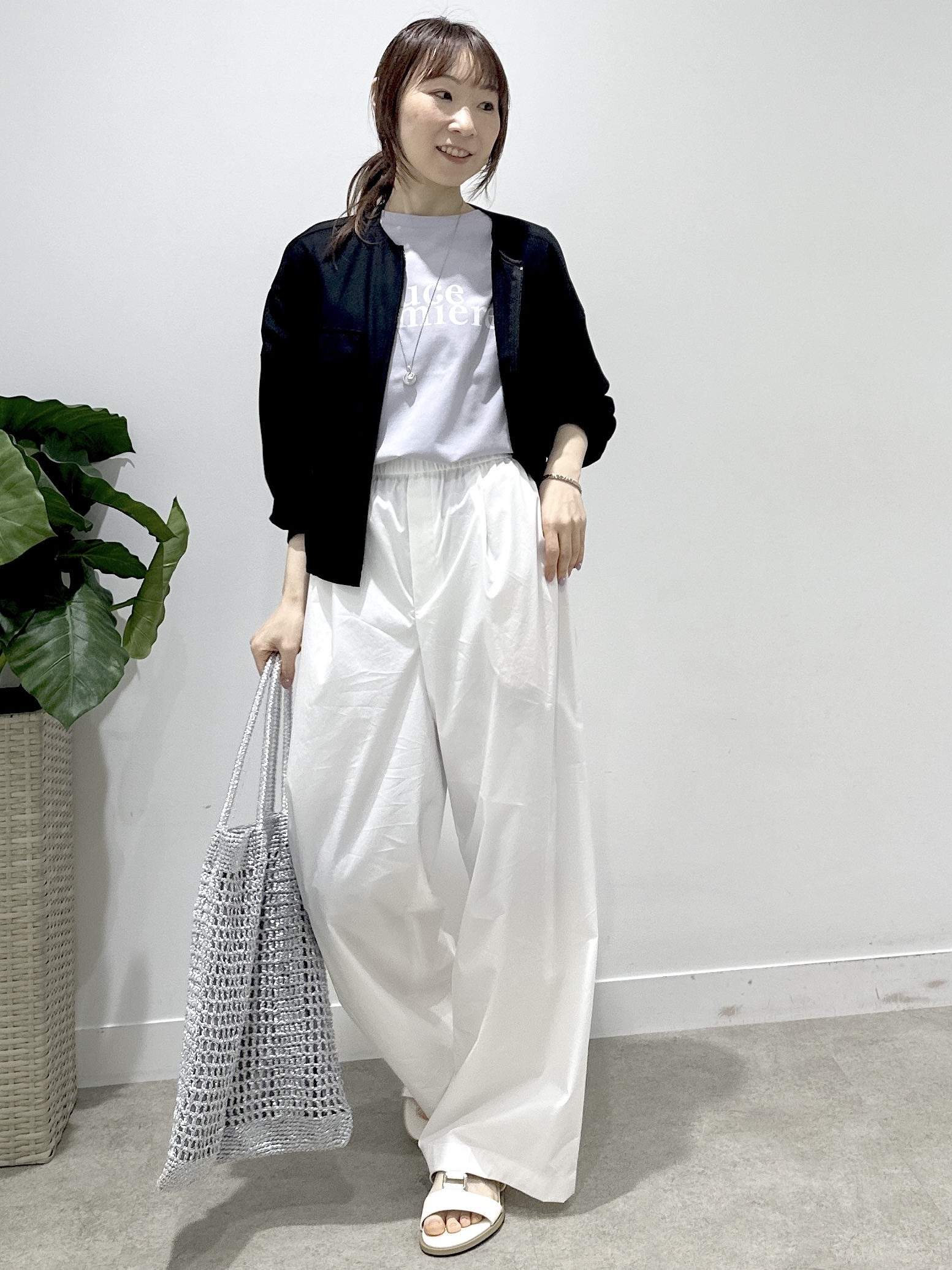 Miwaさんの「UNTITLED｜コットンロゴTシャツ」を使ったコーディネート