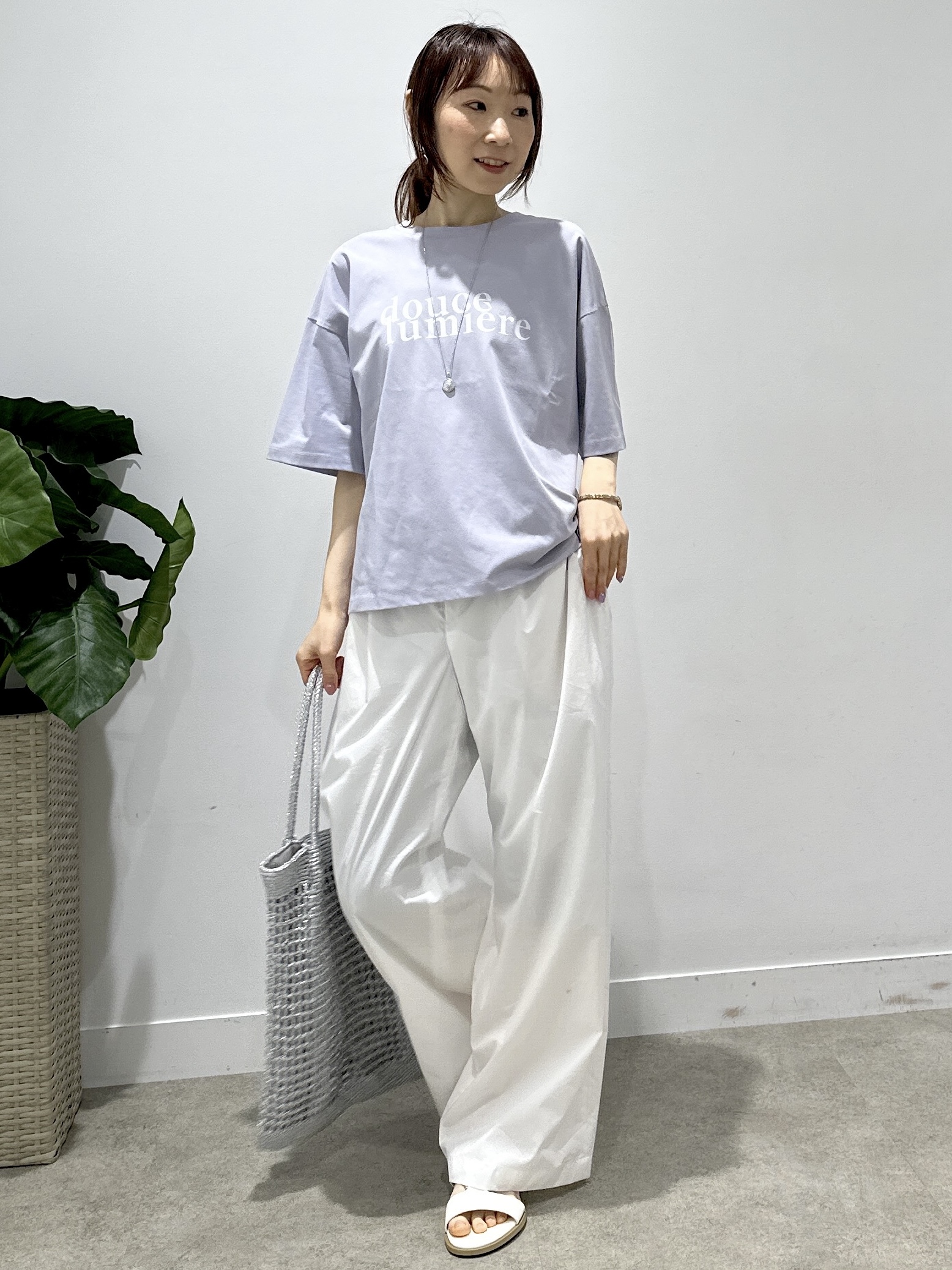 Miwaさんの「UNTITLED｜コットンロゴTシャツ」を使ったコーディネート
