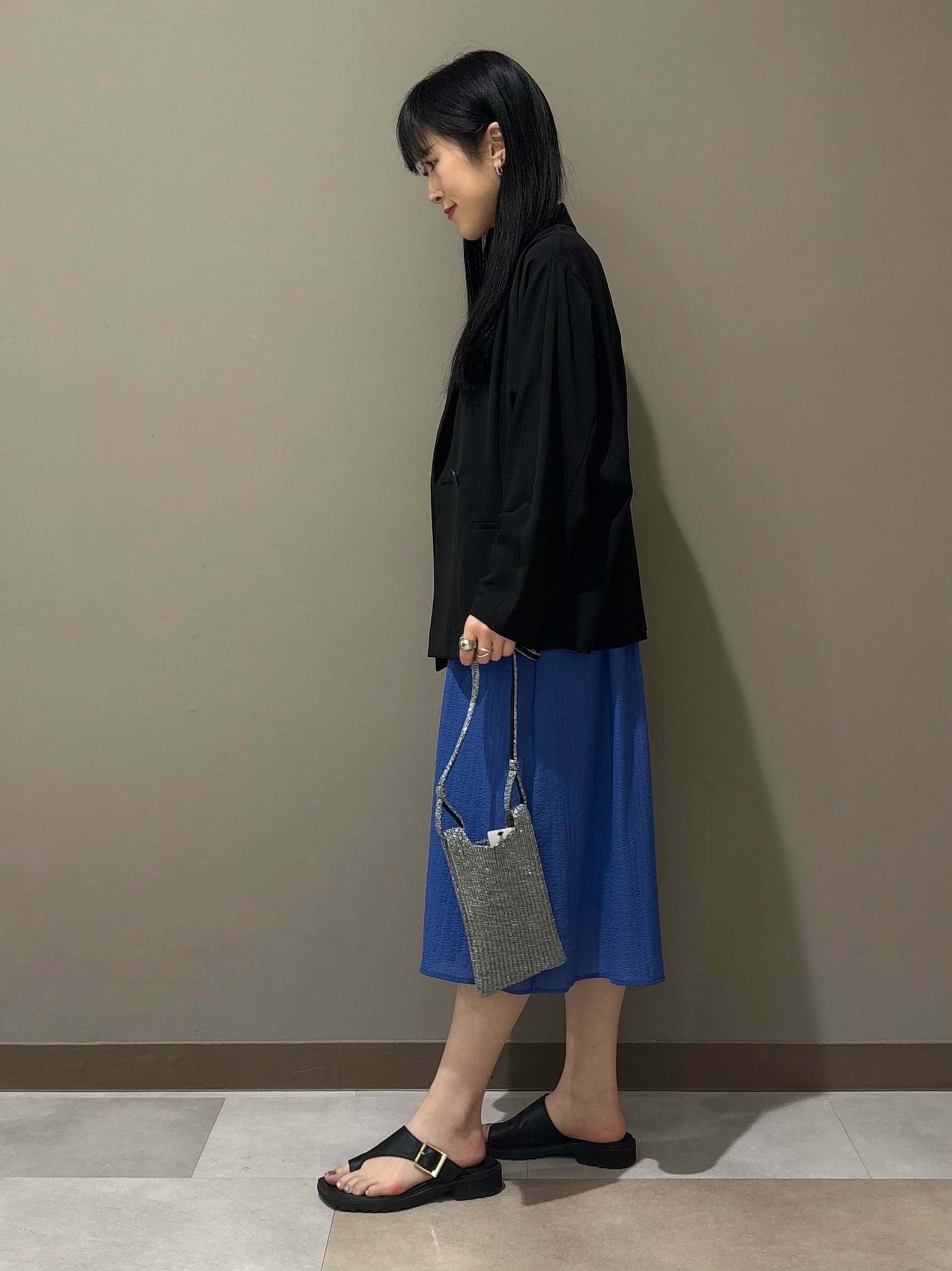 KEIKOさんの「INDIVI｜【さらに軽く軽快！／着る日傘】ドルマンダブルジャケット」を使ったコーディネート