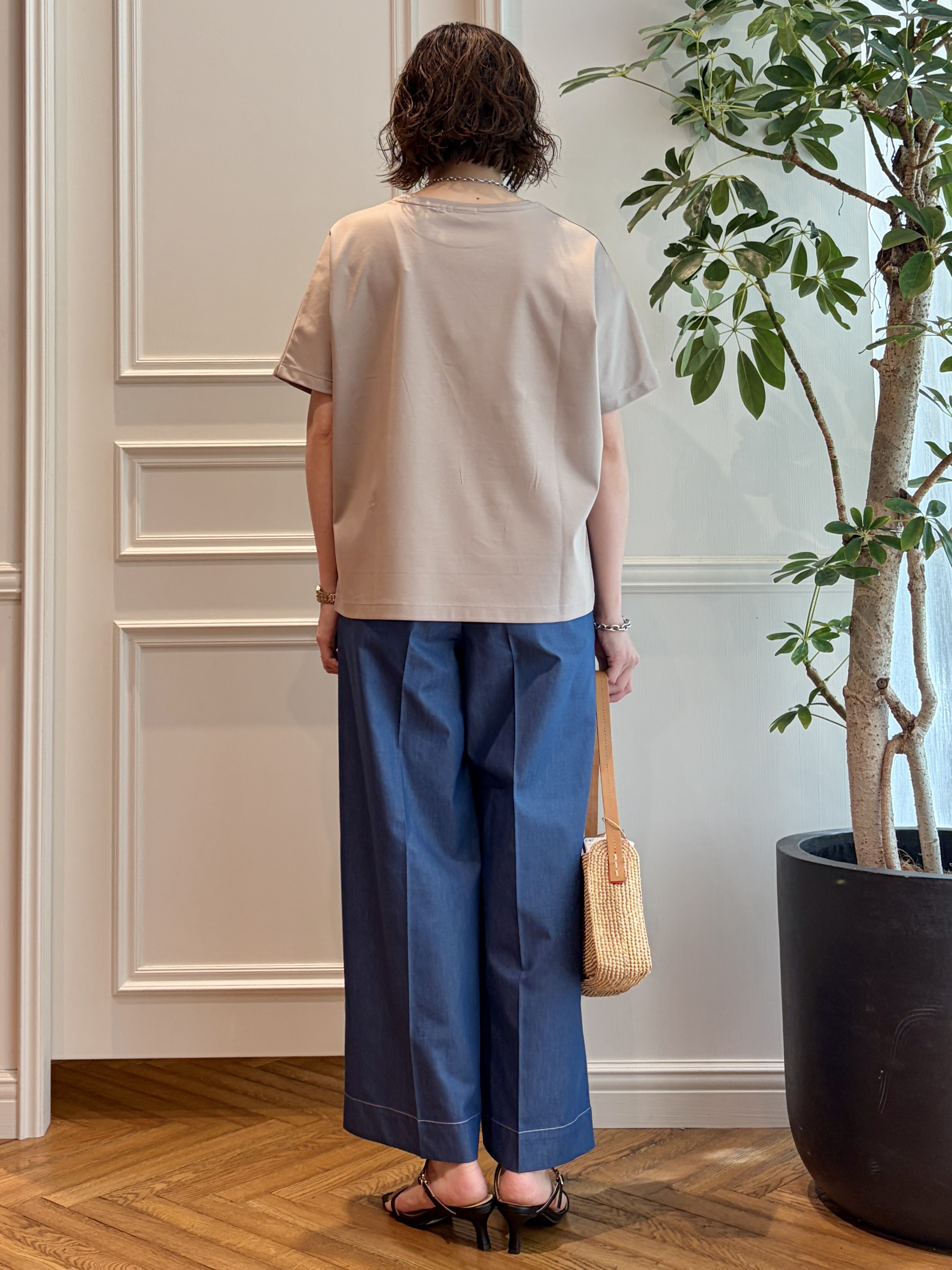 nakaoさんの「DRESSTERIOR｜【otonaMUSE5月号掲載】スキニーベルトサンダル」を使ったコーディネート