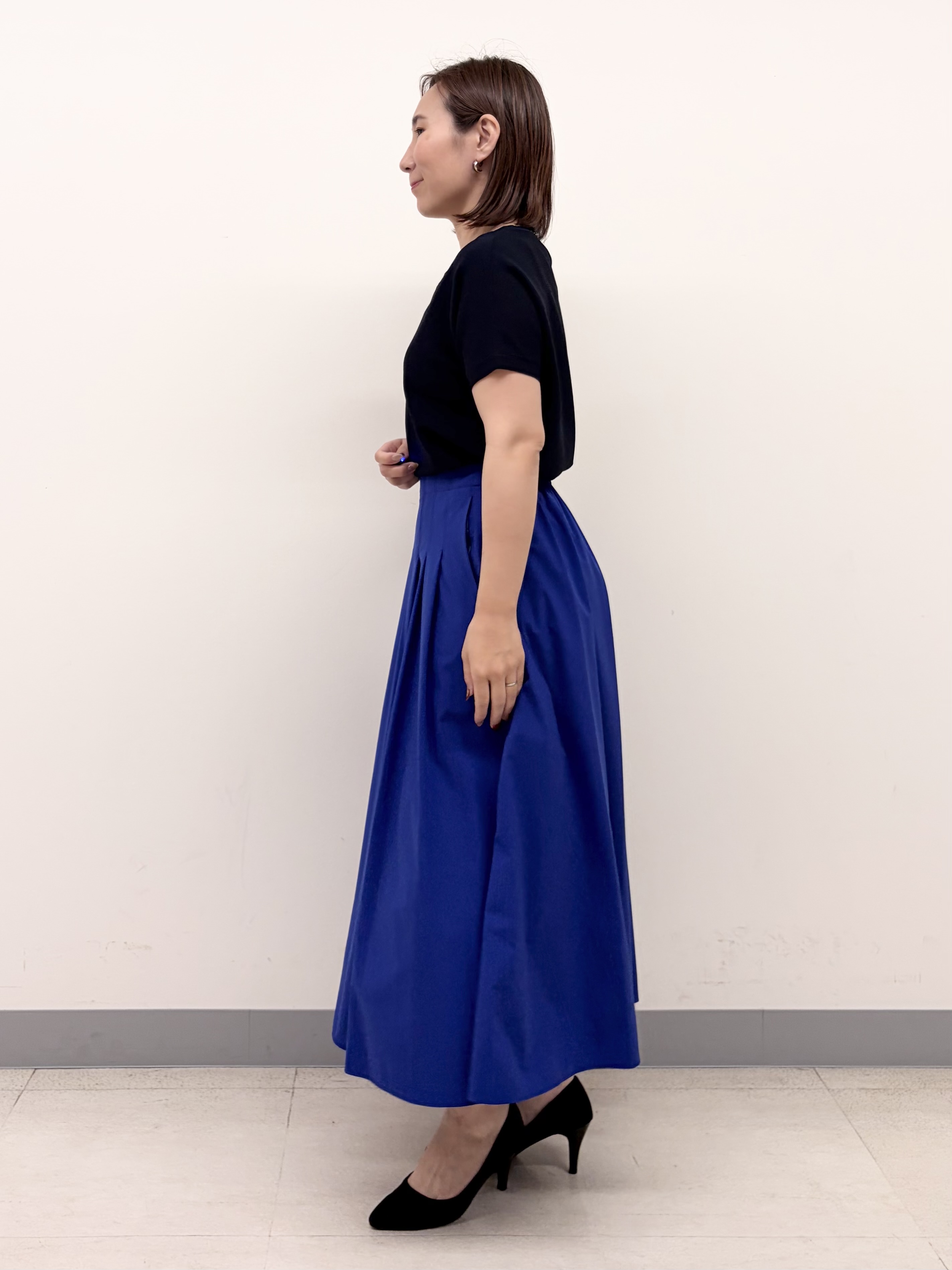 YUKARIさんの「INDIVI｜【洗える】ガーター編みVネックニットT」を使ったコーディネート