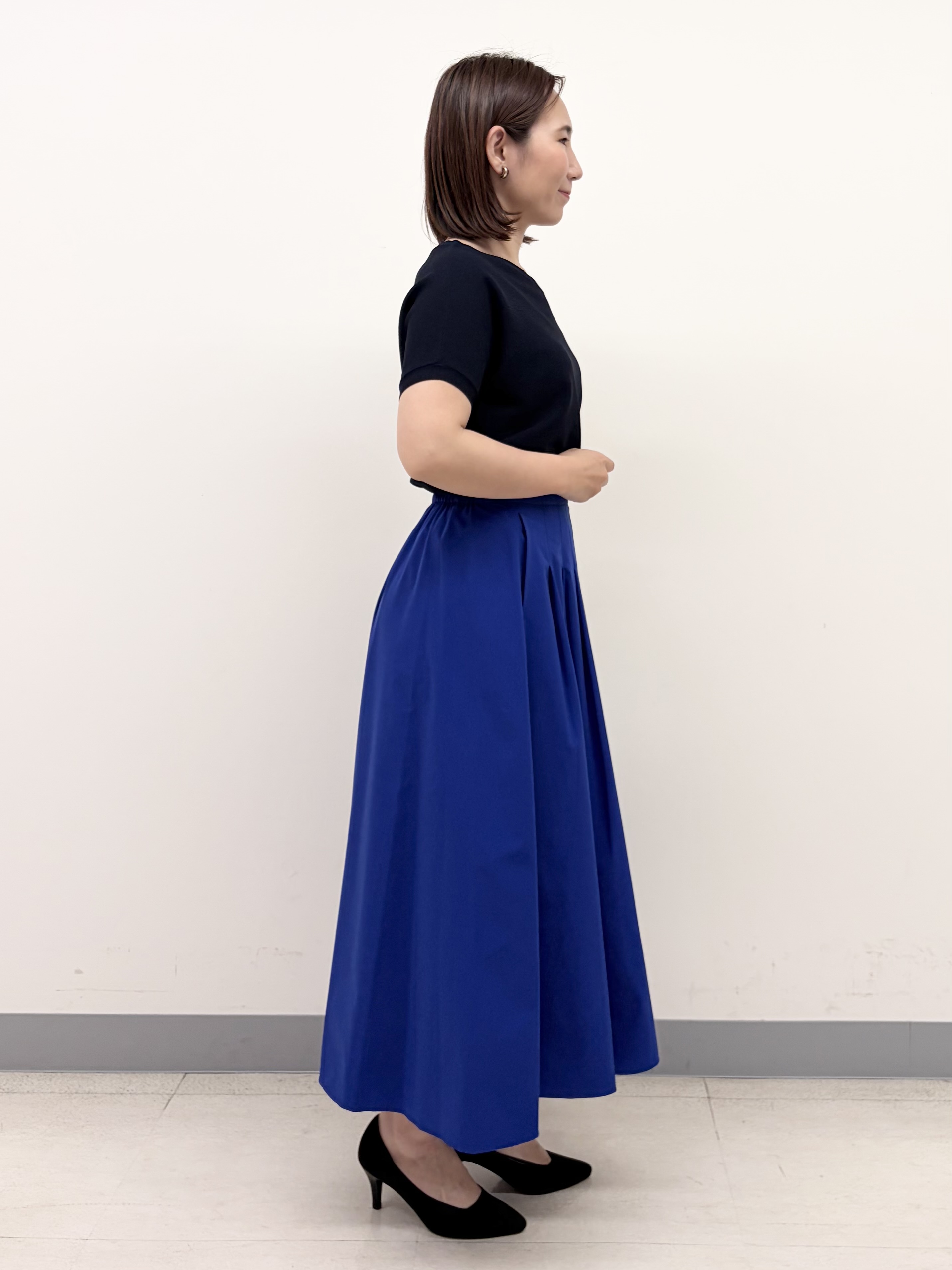 YUKARIさんの「INDIVI｜【洗える】ガーター編みVネックニットT」を使ったコーディネート