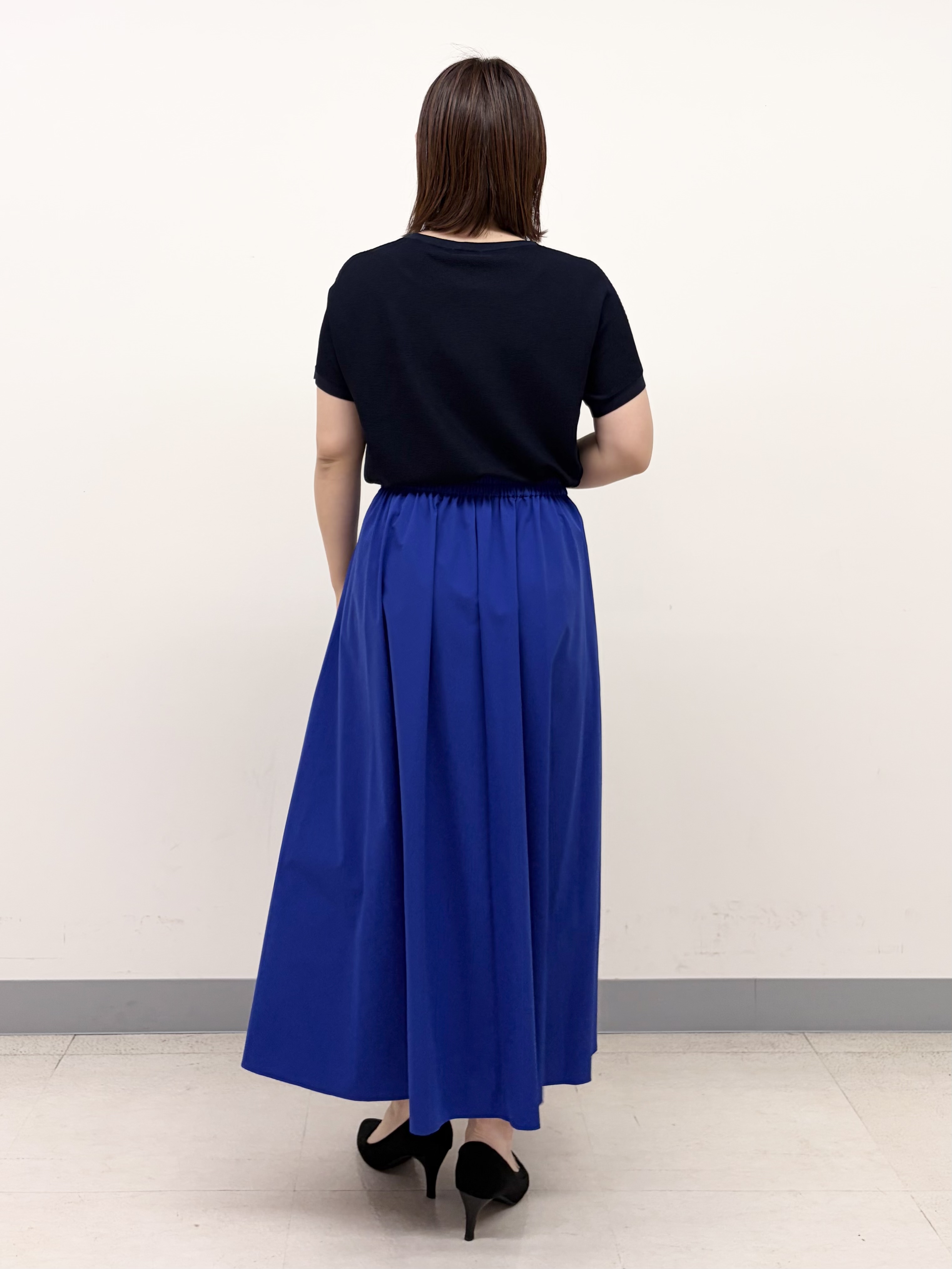 YUKARIさんの「INDIVI｜【洗える】ガーター編みVネックニットT」を使ったコーディネート
