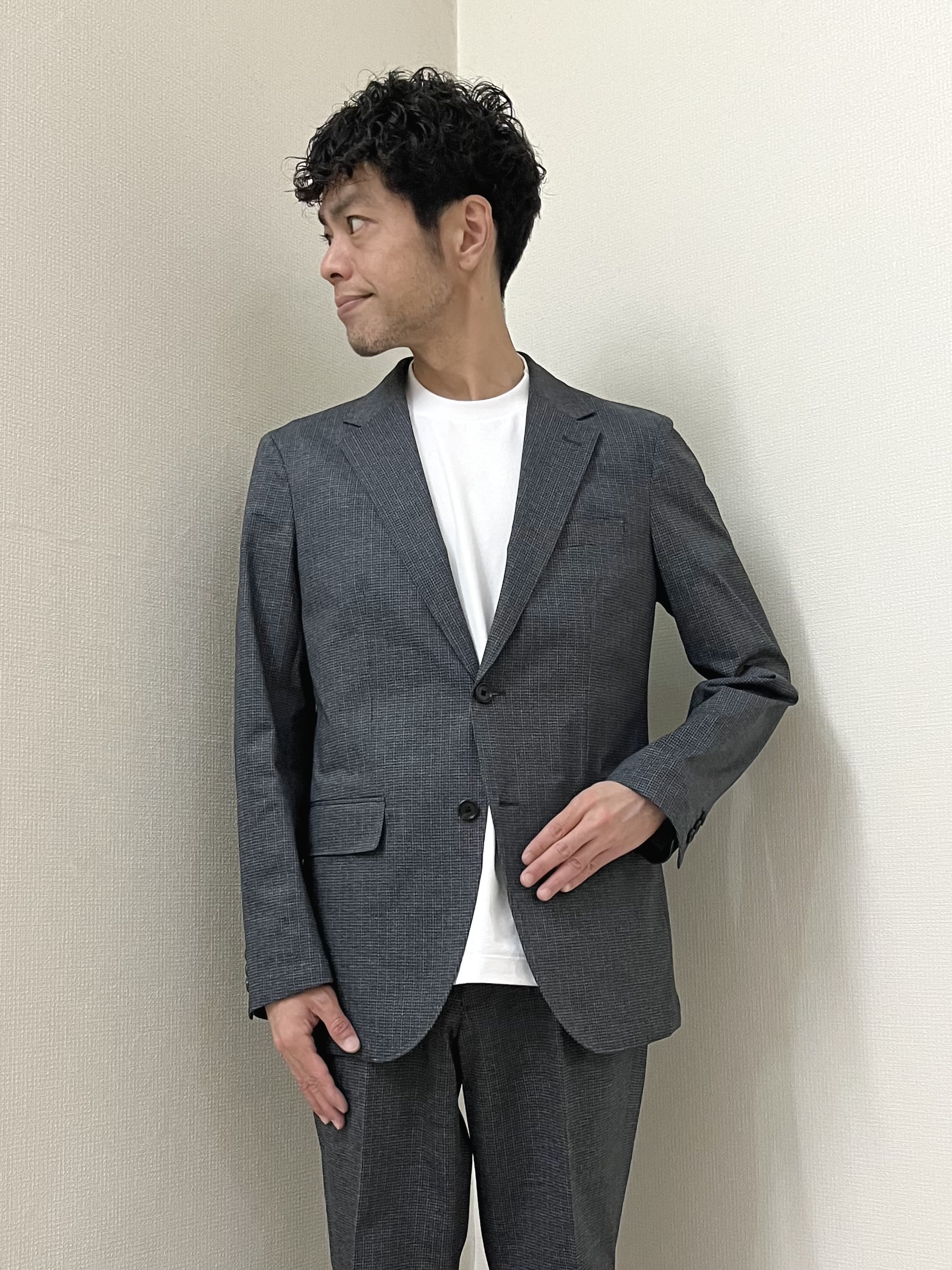 URAさんの「TAKEO KIKUCHI｜【通気性】ジャージ千鳥柄 ジャケット」を使ったコーディネート