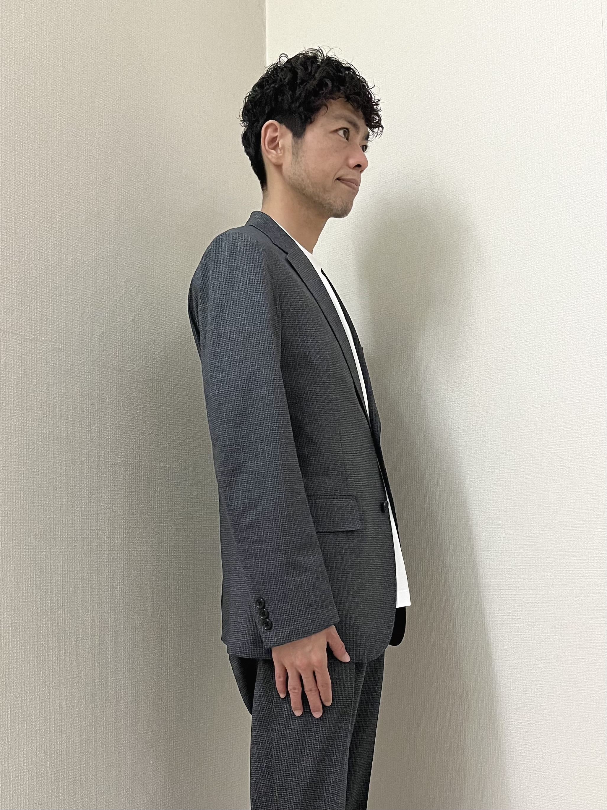 URAさんの「TAKEO KIKUCHI｜【通気性】ジャージ千鳥柄 ジャケット」を使ったコーディネート