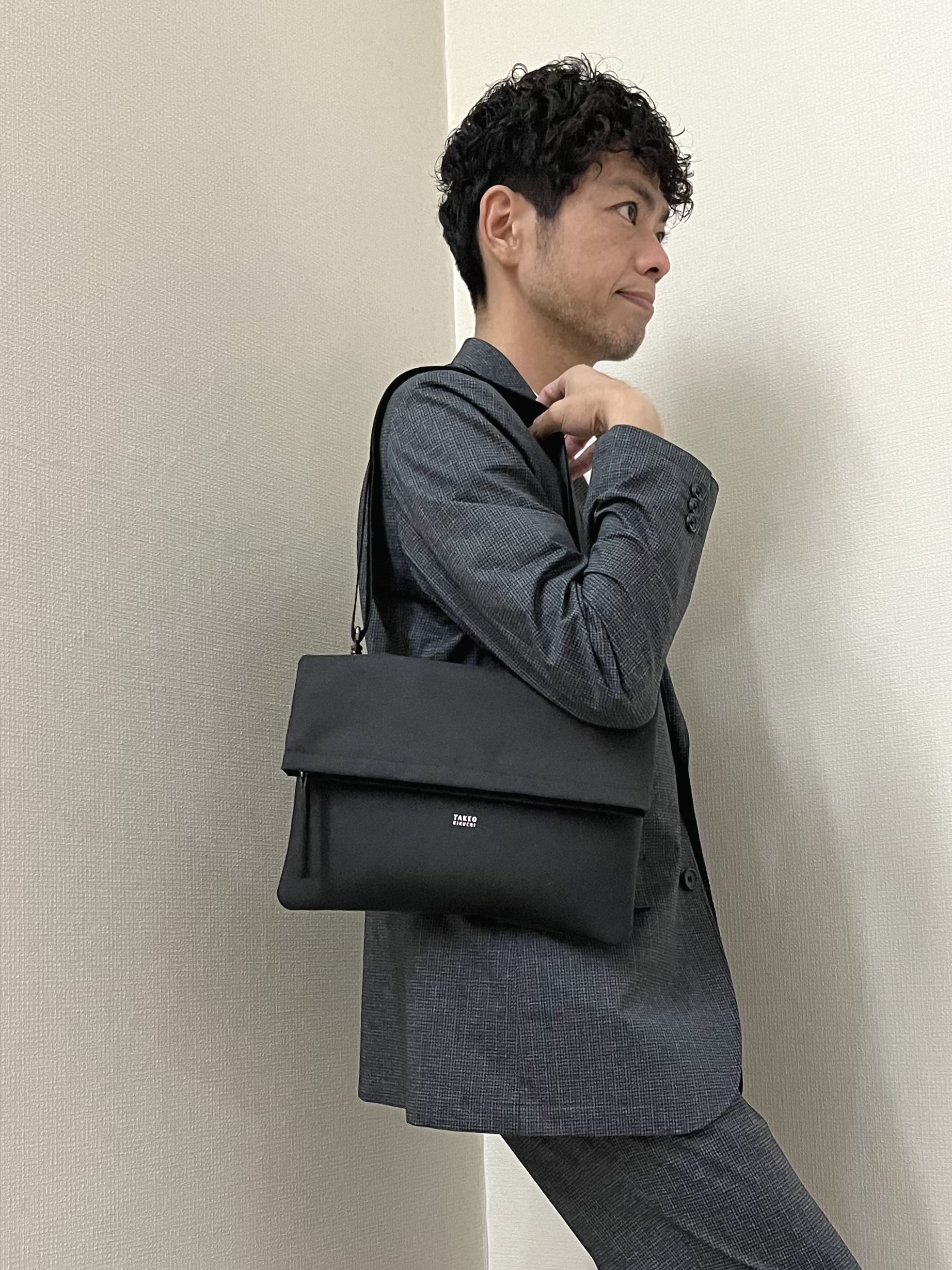 URAさんの「TAKEO KIKUCHI｜【通気性】ジャージ千鳥柄 ジャケット」を使ったコーディネート