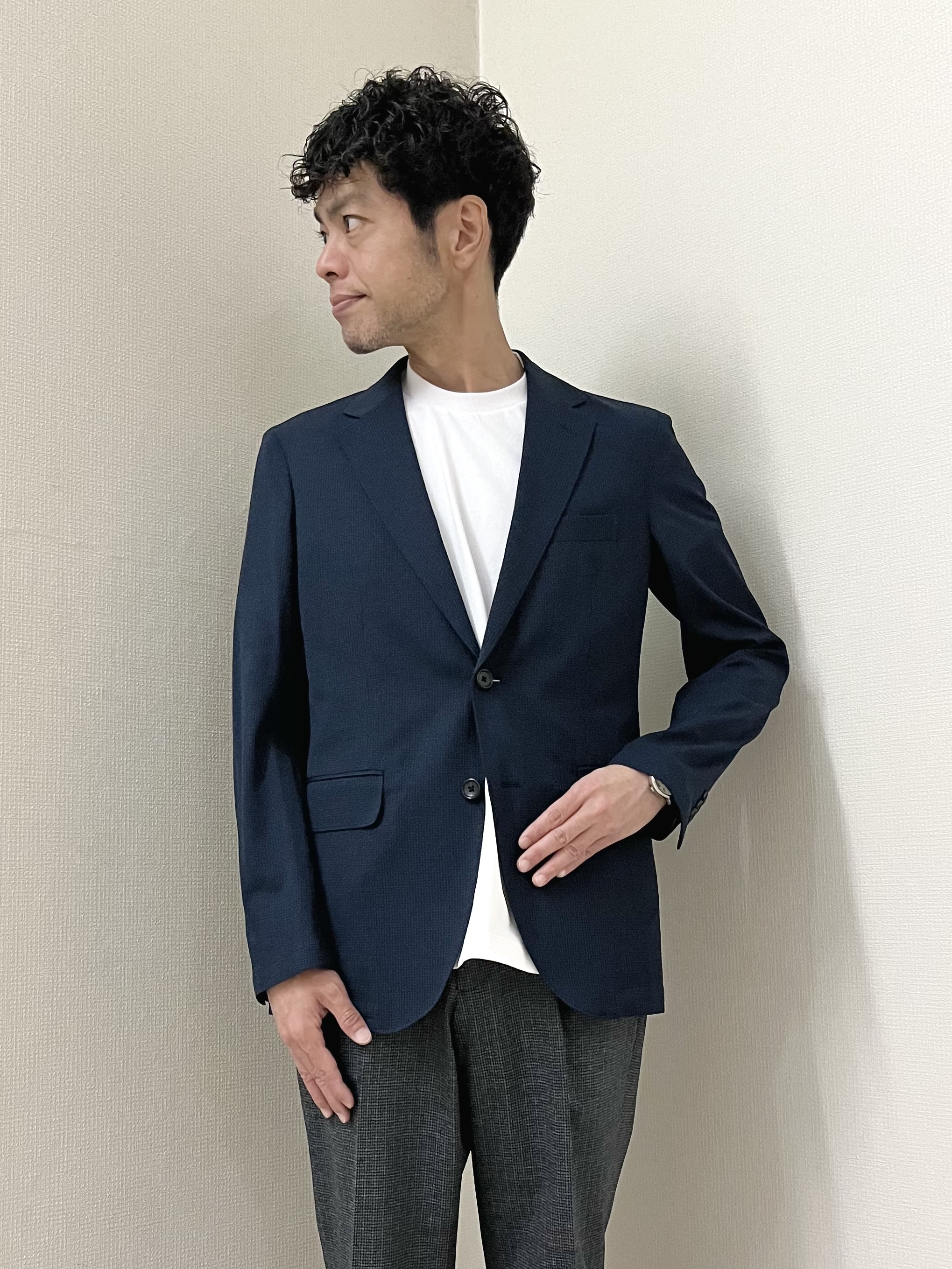 URAさんの「TAKEO KIKUCHI｜【Begin5月号掲載/通気性】トリコットサッカー ジャケット」を使ったコーディネート