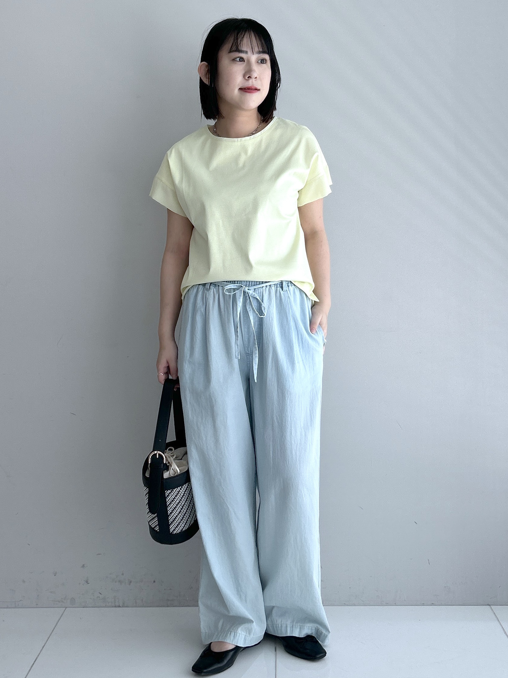 Hirokaさんの「Dessin｜【UVカット/接触冷感】美光沢カットソー」を使ったコーディネート