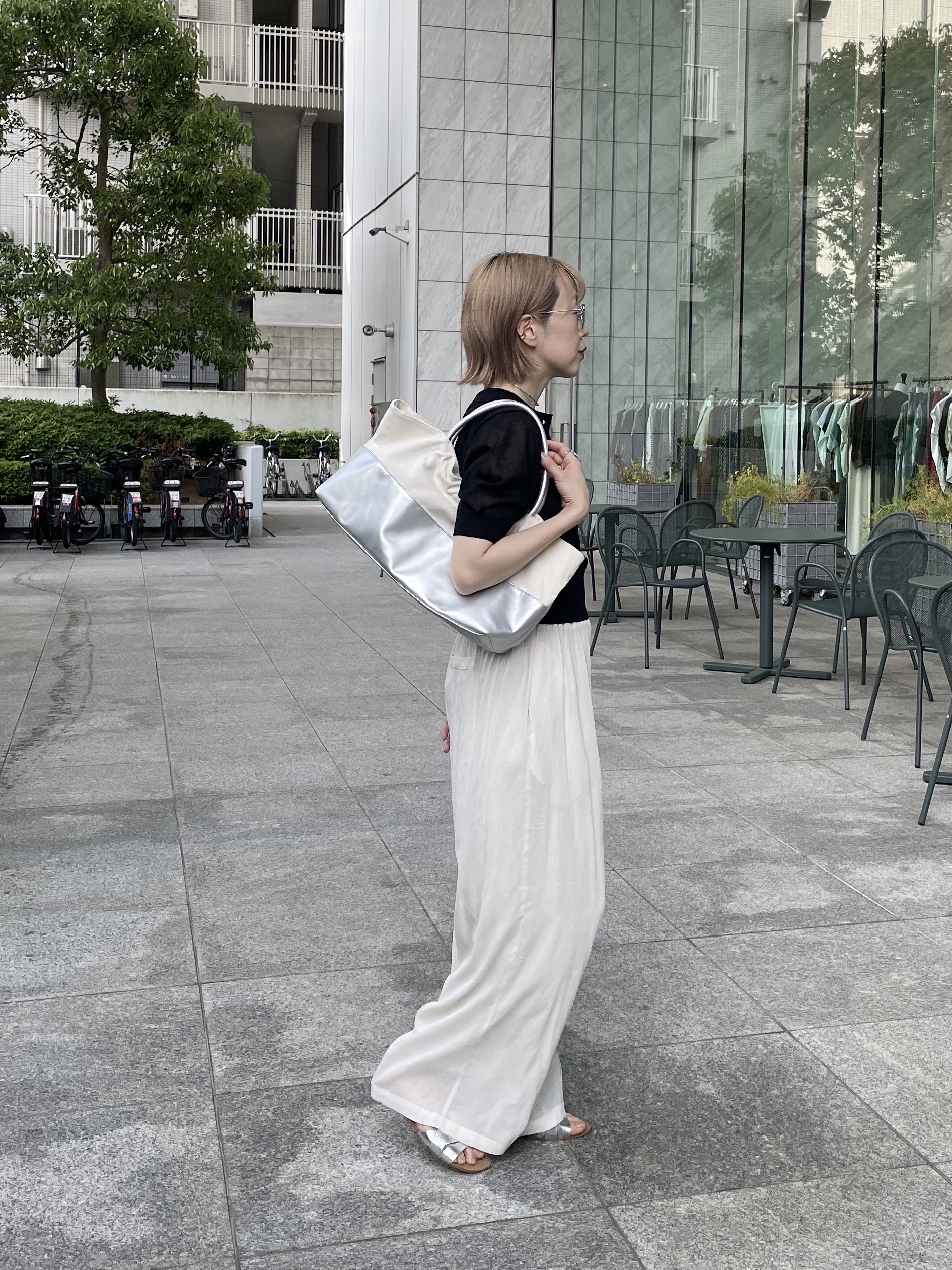 mikuさんの「INDIVI｜フォルムスリーブポロニット」を使ったコーディネート