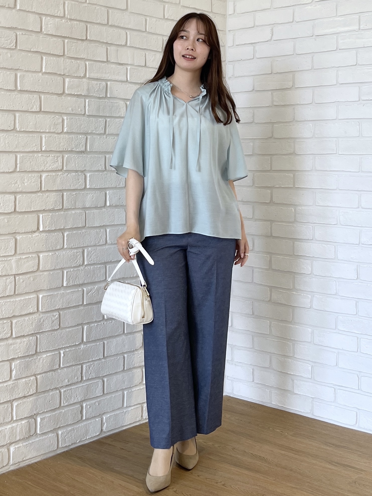 Saekoさんの「UNTITLED｜【シアー/首元フリル】シルキーシフォンブラウス」を使ったコーディネート
