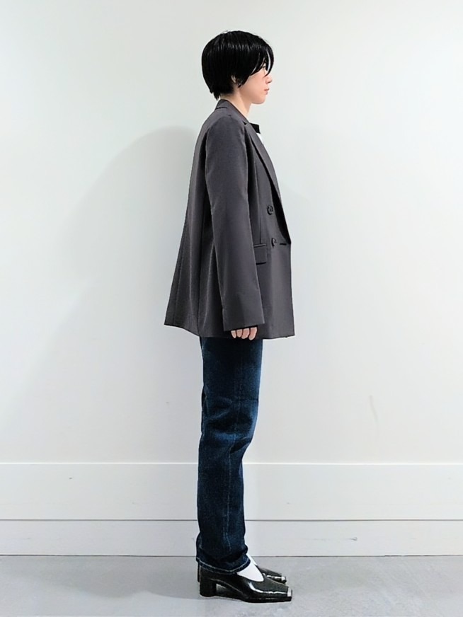 ミズタさんの「UNTITLED｜【新色追加/セットアップ可】エアリー ダブルブレストジャケット」を使ったコーディネート