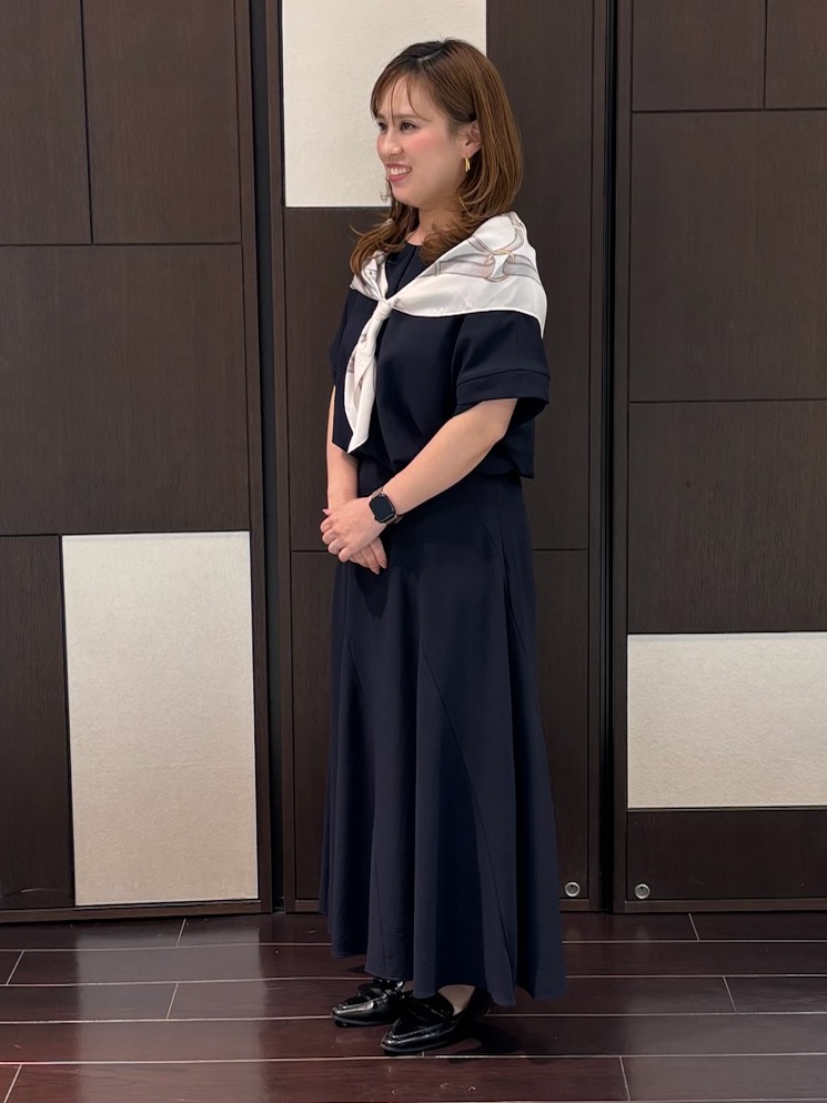 Keiさんの「UNTITLED｜【前後2WAY/はっ水/セットアップ可】リラクシーフレンチスリーブブラウス」を使ったコーディネート
