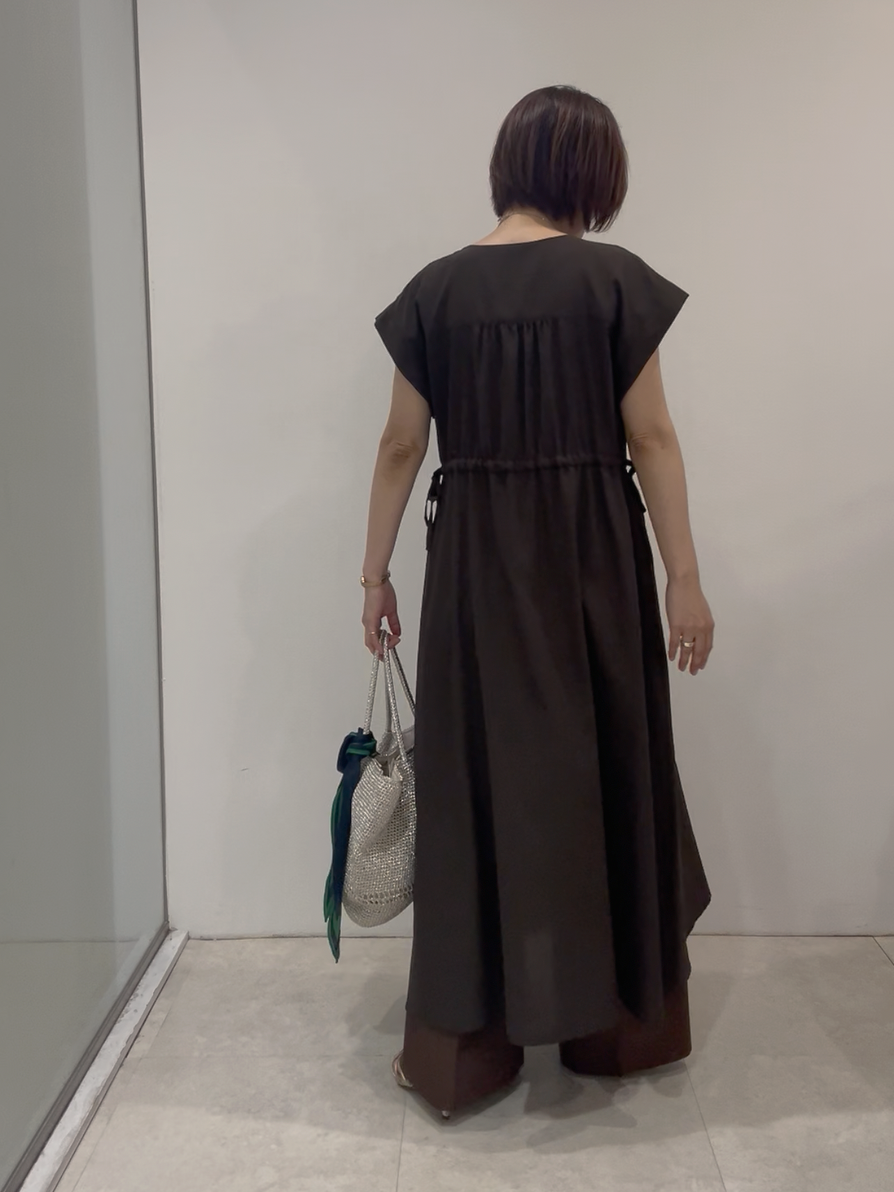 まどかさんの「UNTITLED｜グルカ風ベルトデザインワイドパンツ」を使ったコーディネート