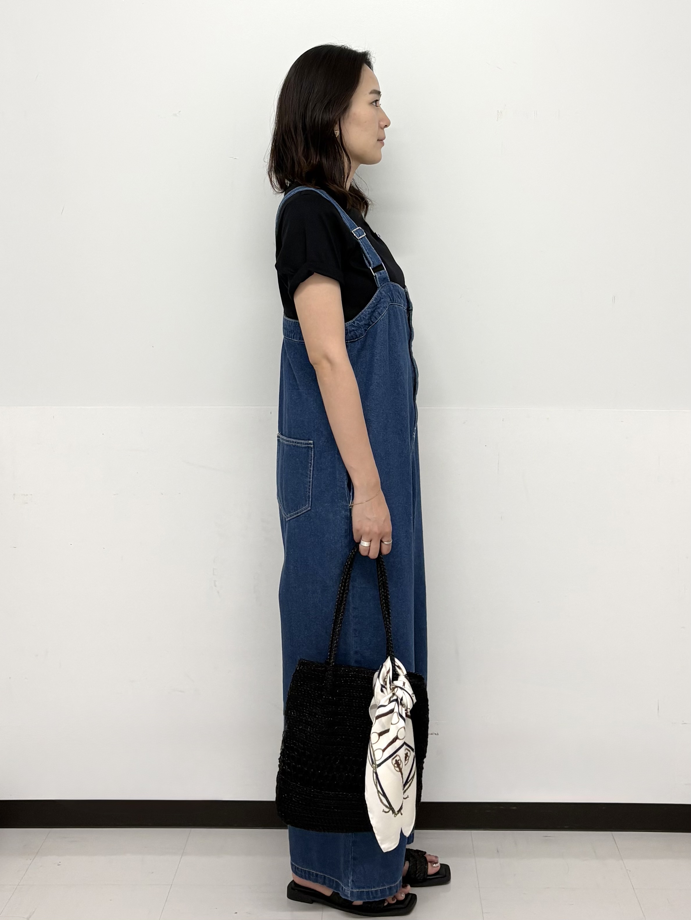 Hazukiさんの「OPAQUE.CLIP｜オーガニックコットン混ベーシックTシャツ【洗濯機OK】《SS～LL》」を使ったコーディネート