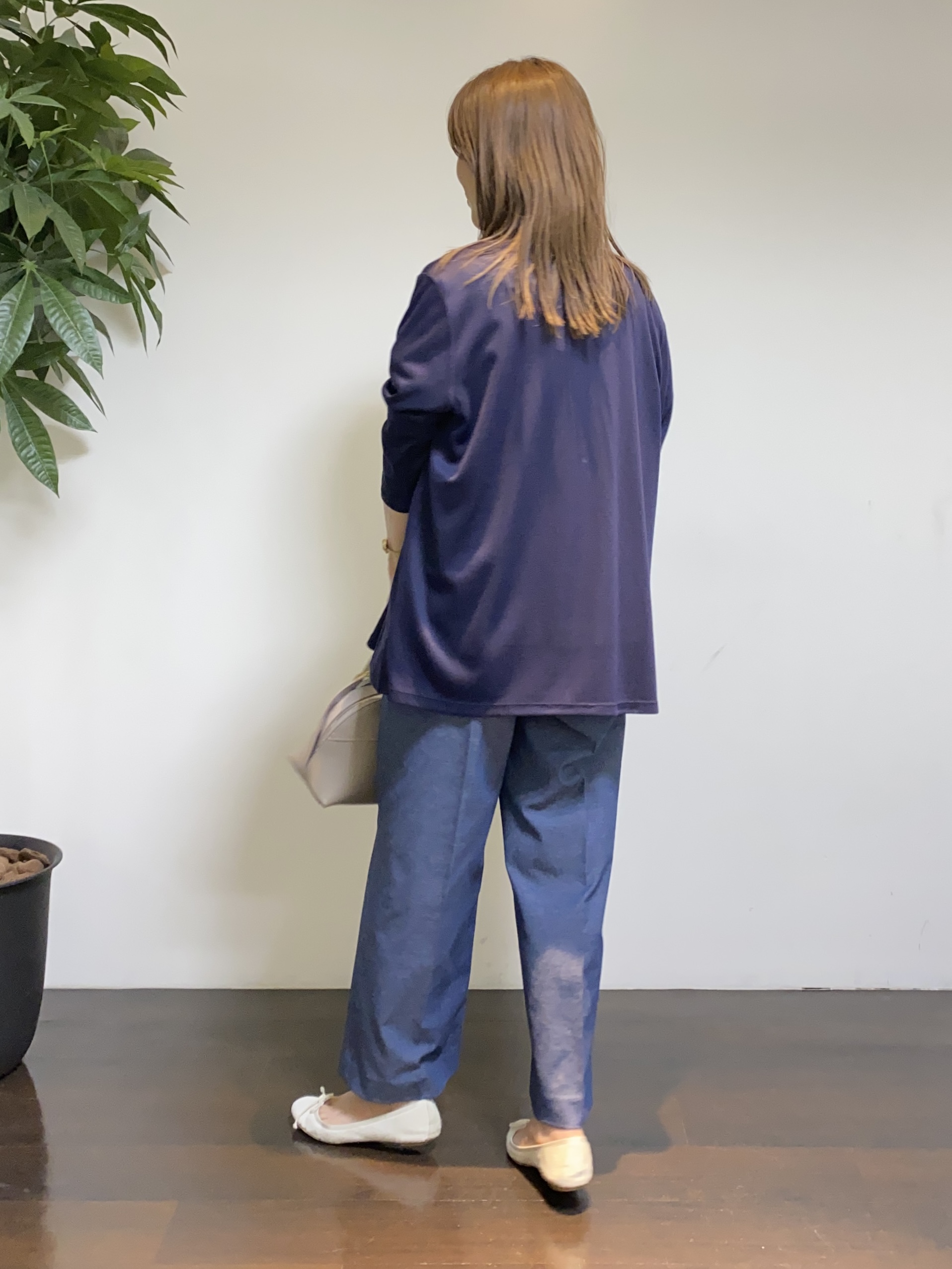 tomoさんの「UNTITLED｜【接触冷感/UVカット/遮熱機能】フライスジャージカーディガン」を使ったコーディネート