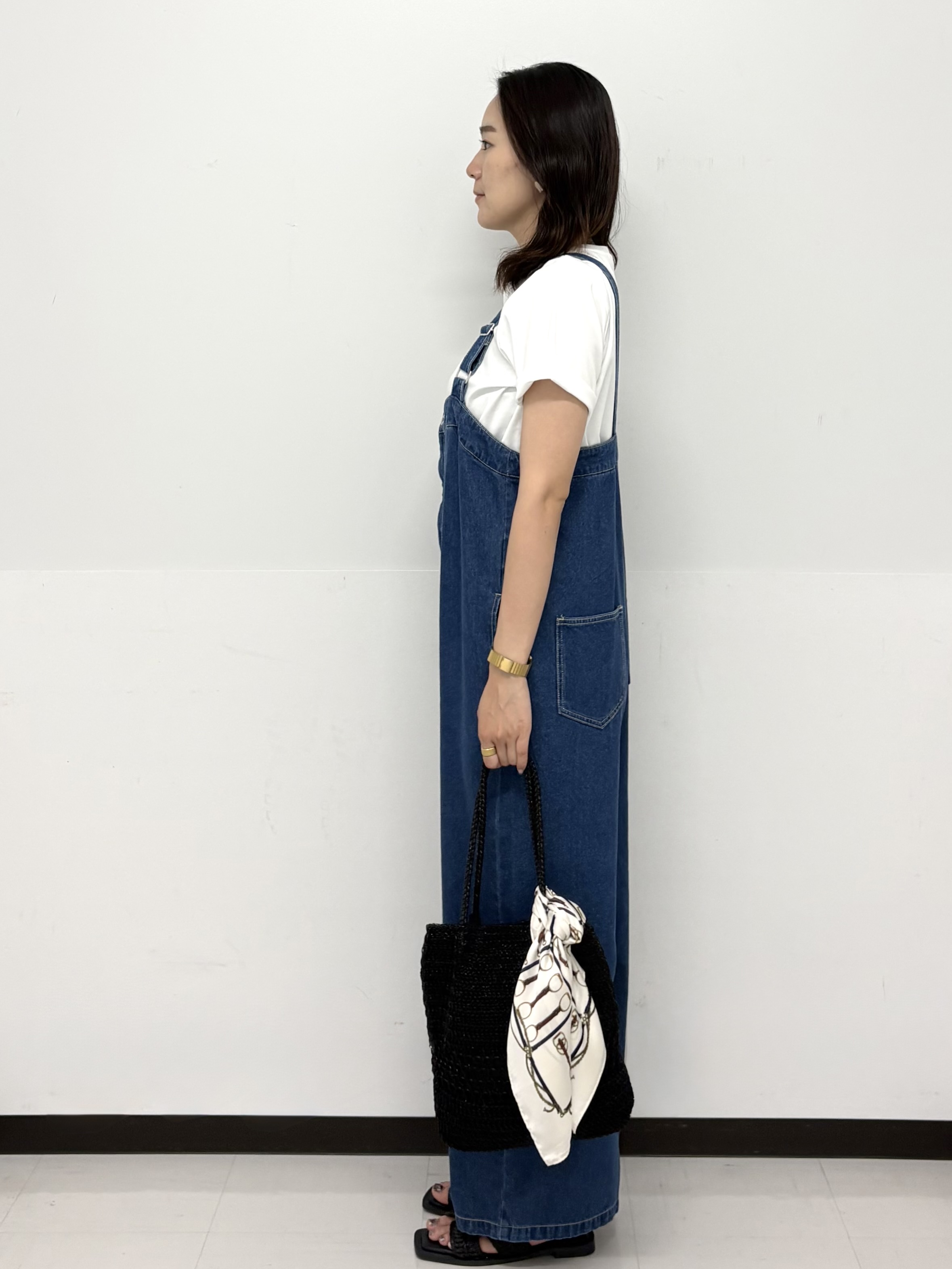 Hazukiさんの「OPAQUE.CLIP｜オーガニックコットン混ベーシックTシャツ【洗濯機OK】《SS～LL》」を使ったコーディネート