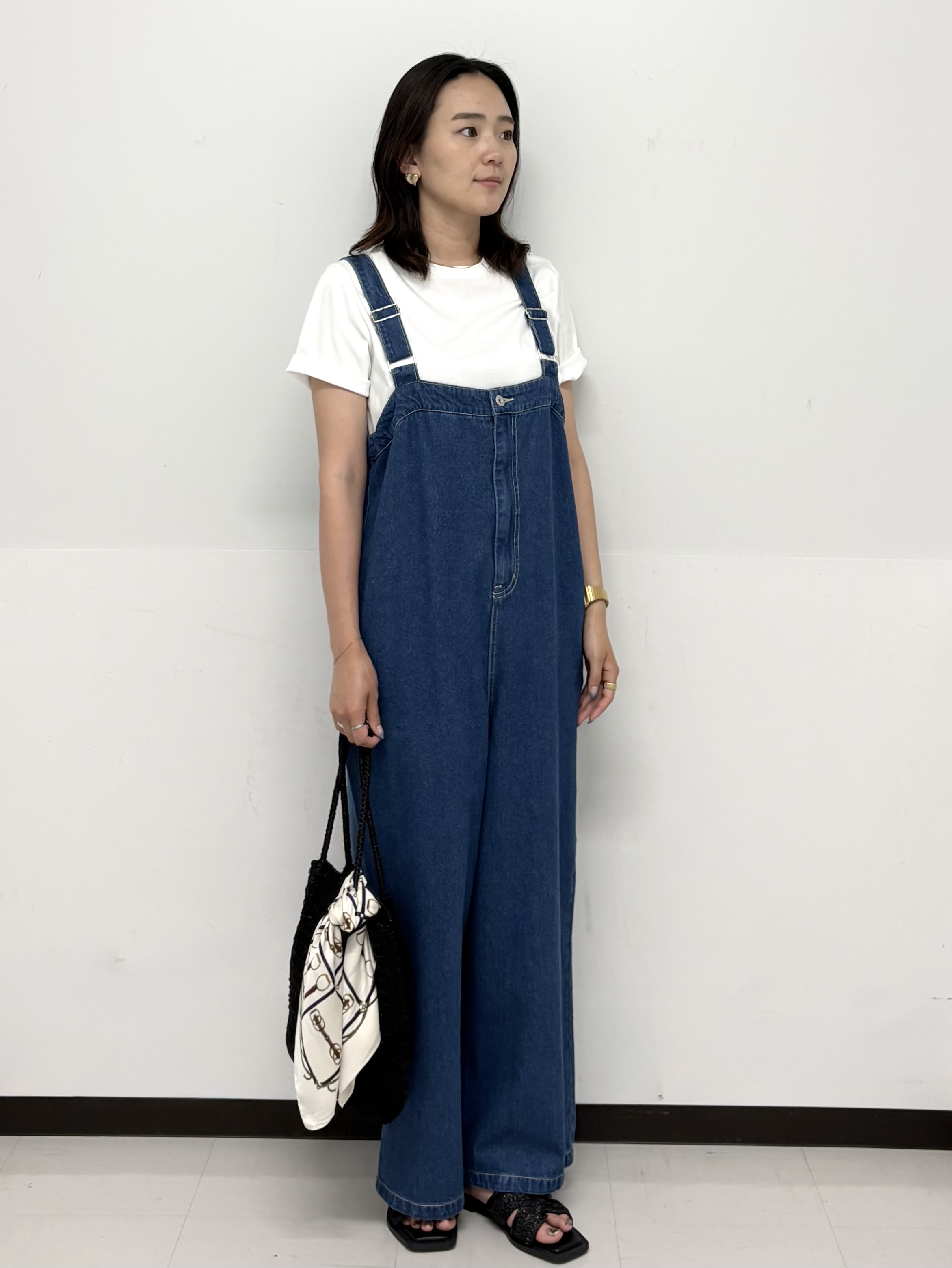 Hazukiさんの「OPAQUE.CLIP｜オーガニックコットン混ベーシックTシャツ【洗濯機OK】《SS～LL》」を使ったコーディネート