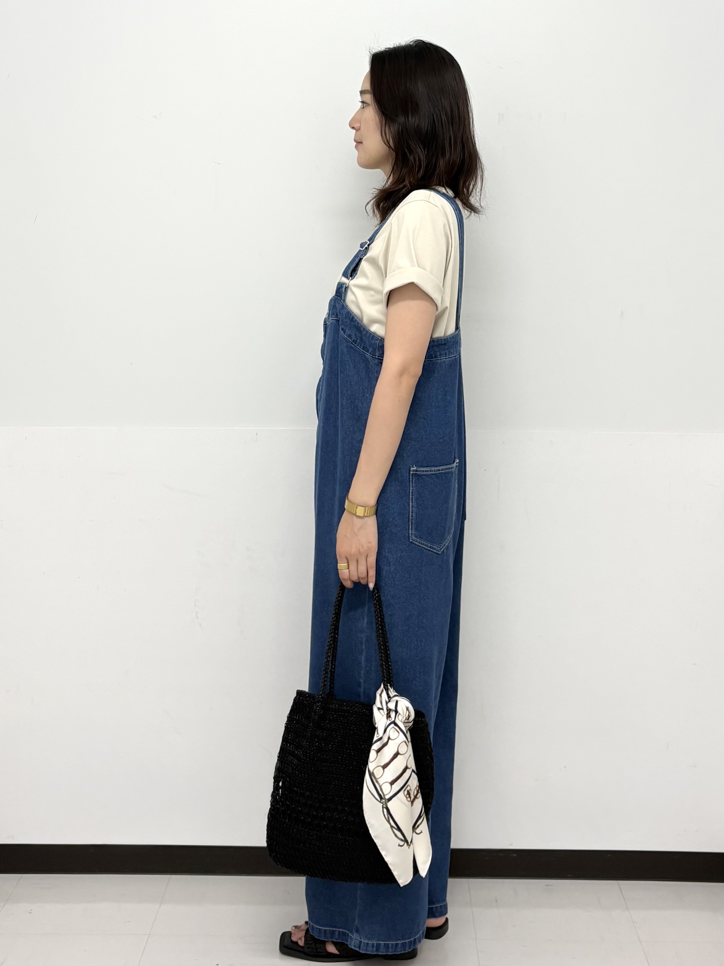Hazukiさんの「OPAQUE.CLIP｜オーガニックコットン混ベーシックTシャツ【洗濯機OK】《SS～LL》」を使ったコーディネート