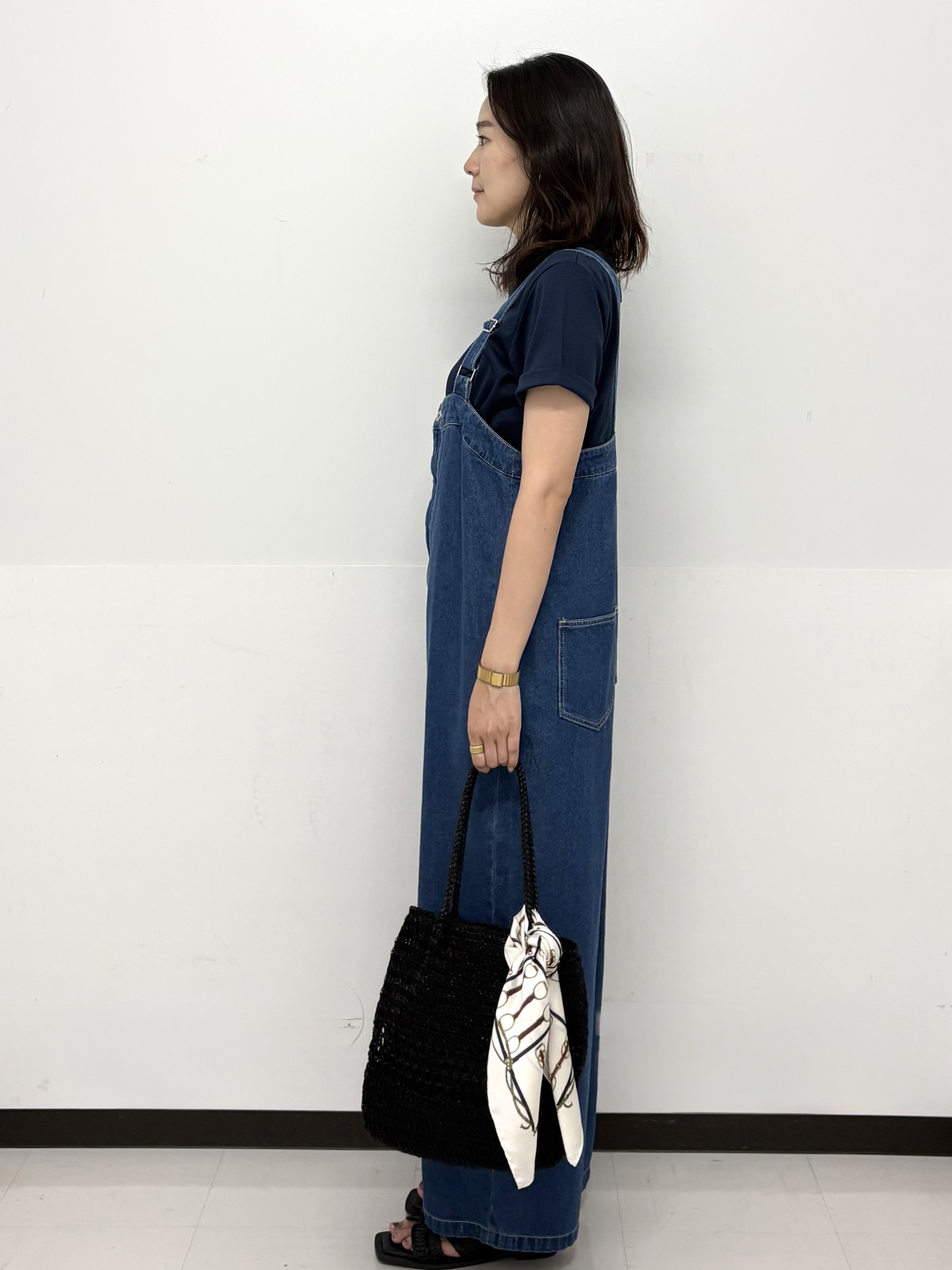 Hazukiさんの「OPAQUE.CLIP｜オーガニックコットン混ベーシックTシャツ【洗濯機OK】《SS～LL》」を使ったコーディネート