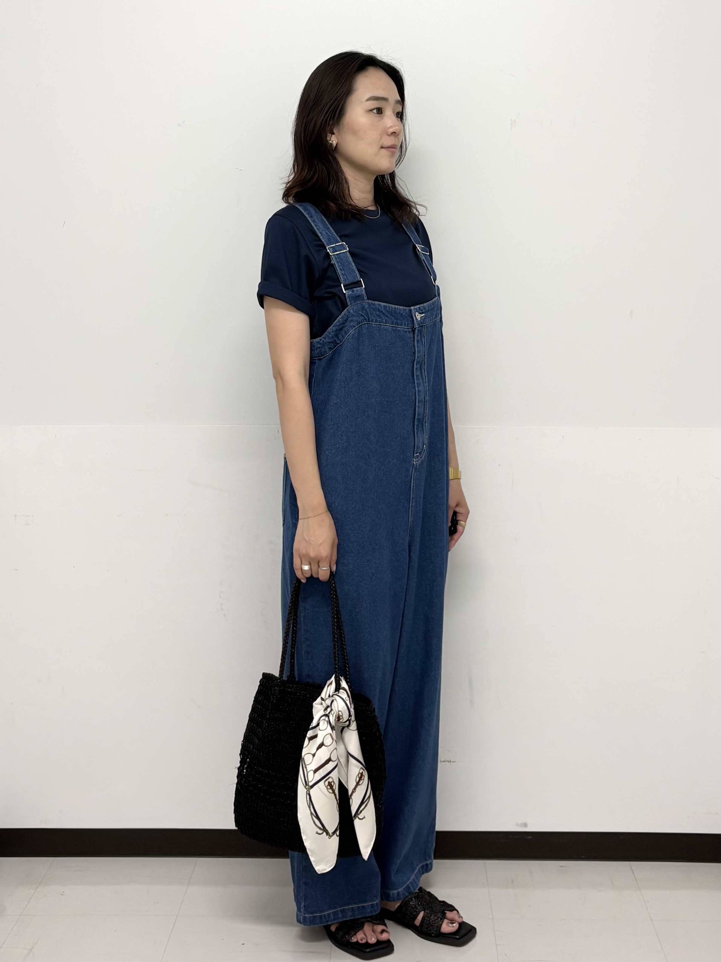 Hazukiさんの「OPAQUE.CLIP｜オーガニックコットン混ベーシックTシャツ【洗濯機OK】《SS～LL》」を使ったコーディネート