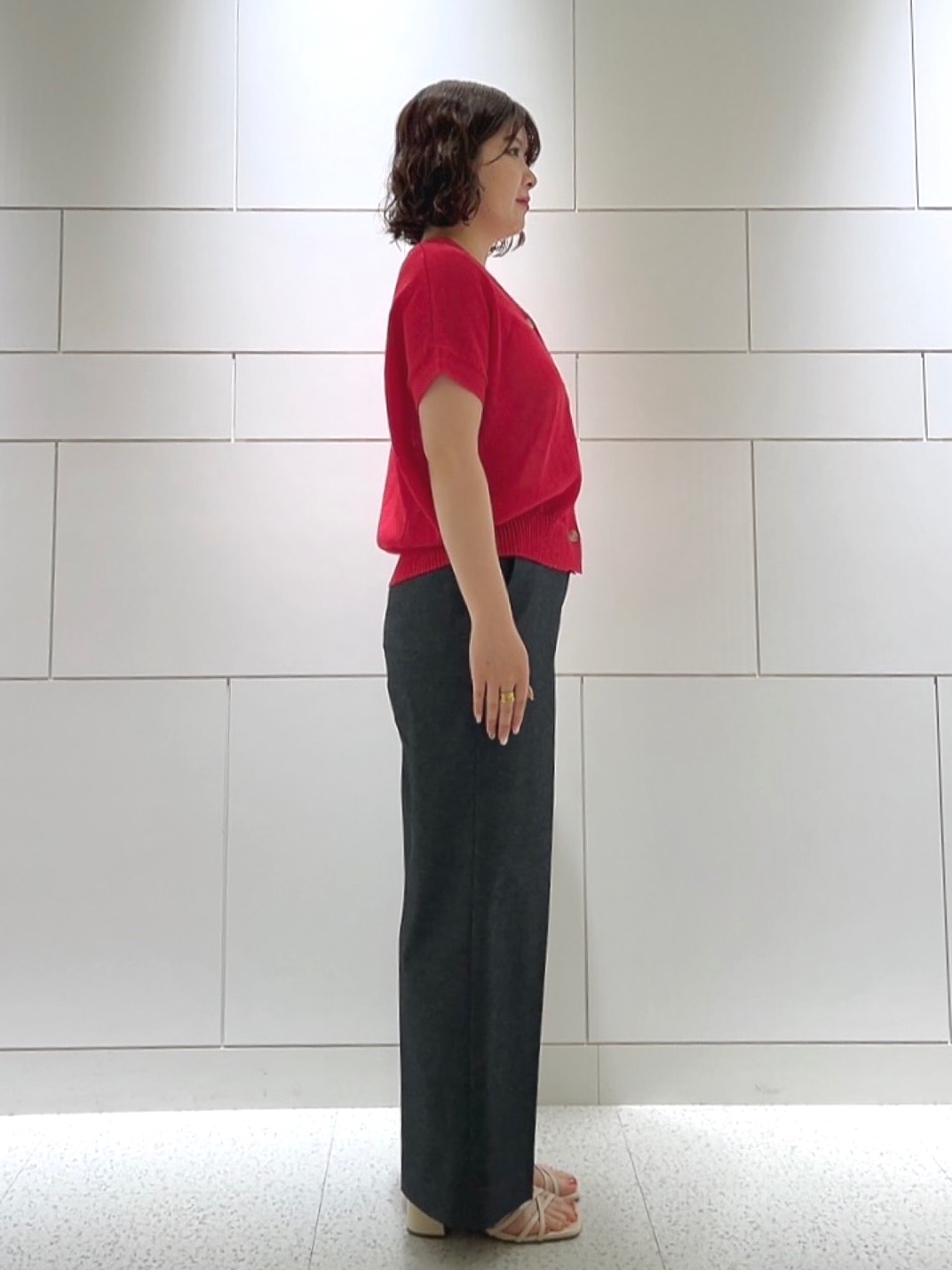 Atsumiさんの「UNTITLED｜【洗える/清涼感】ドライタッチスリーブレスカーディガン」を使ったコーディネート