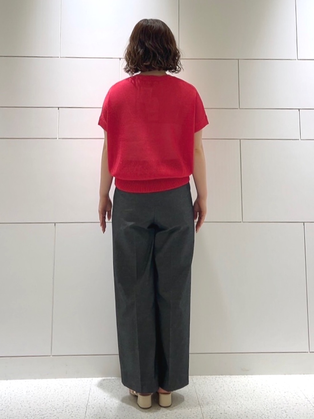 Atsumiさんの「UNTITLED｜【洗える/清涼感】ドライタッチスリーブレスカーディガン」を使ったコーディネート