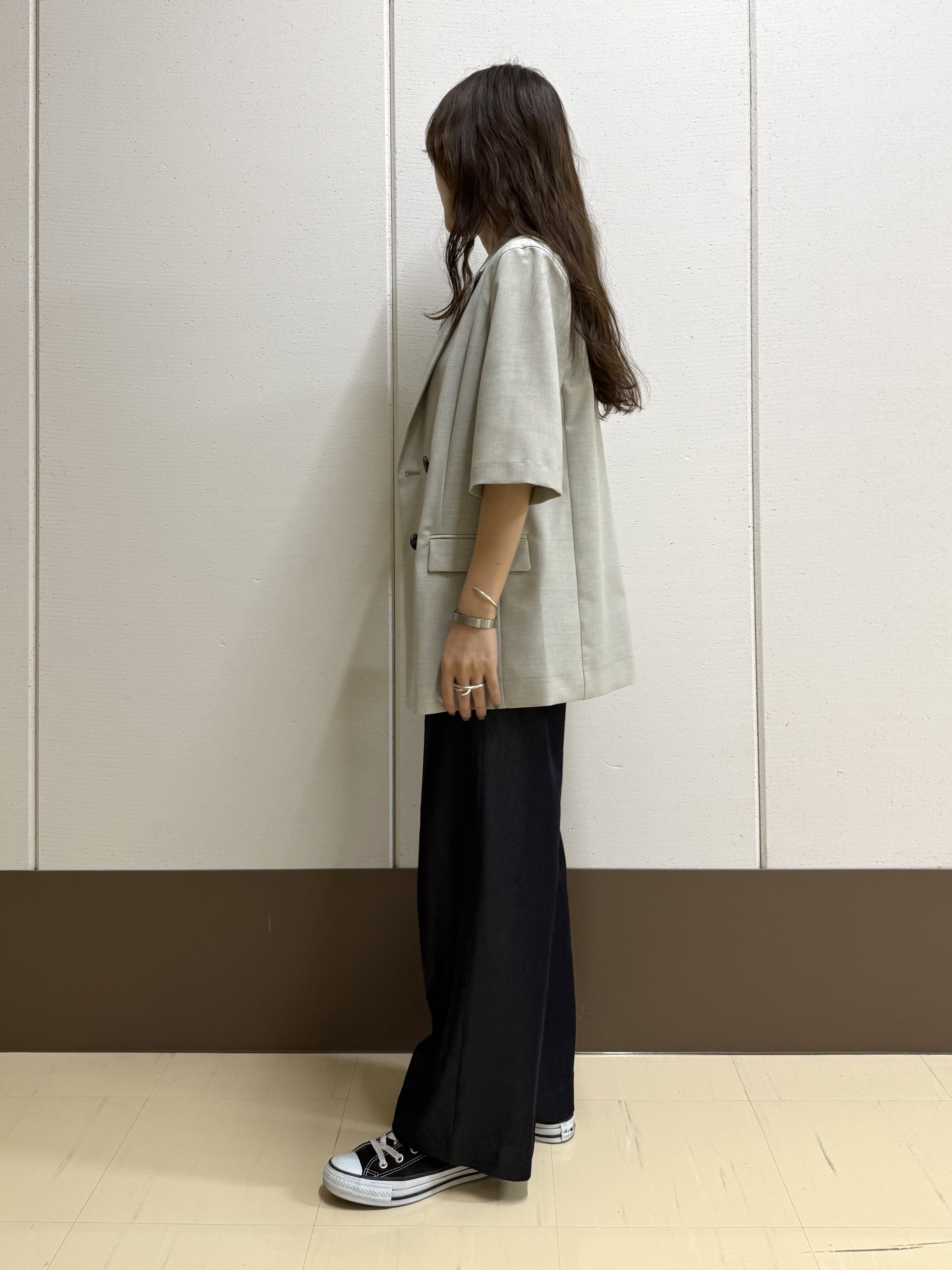 mamiさんの「INDIVI｜【洗える/きれいめ柄】コモンプリントブラウス」を使ったコーディネート