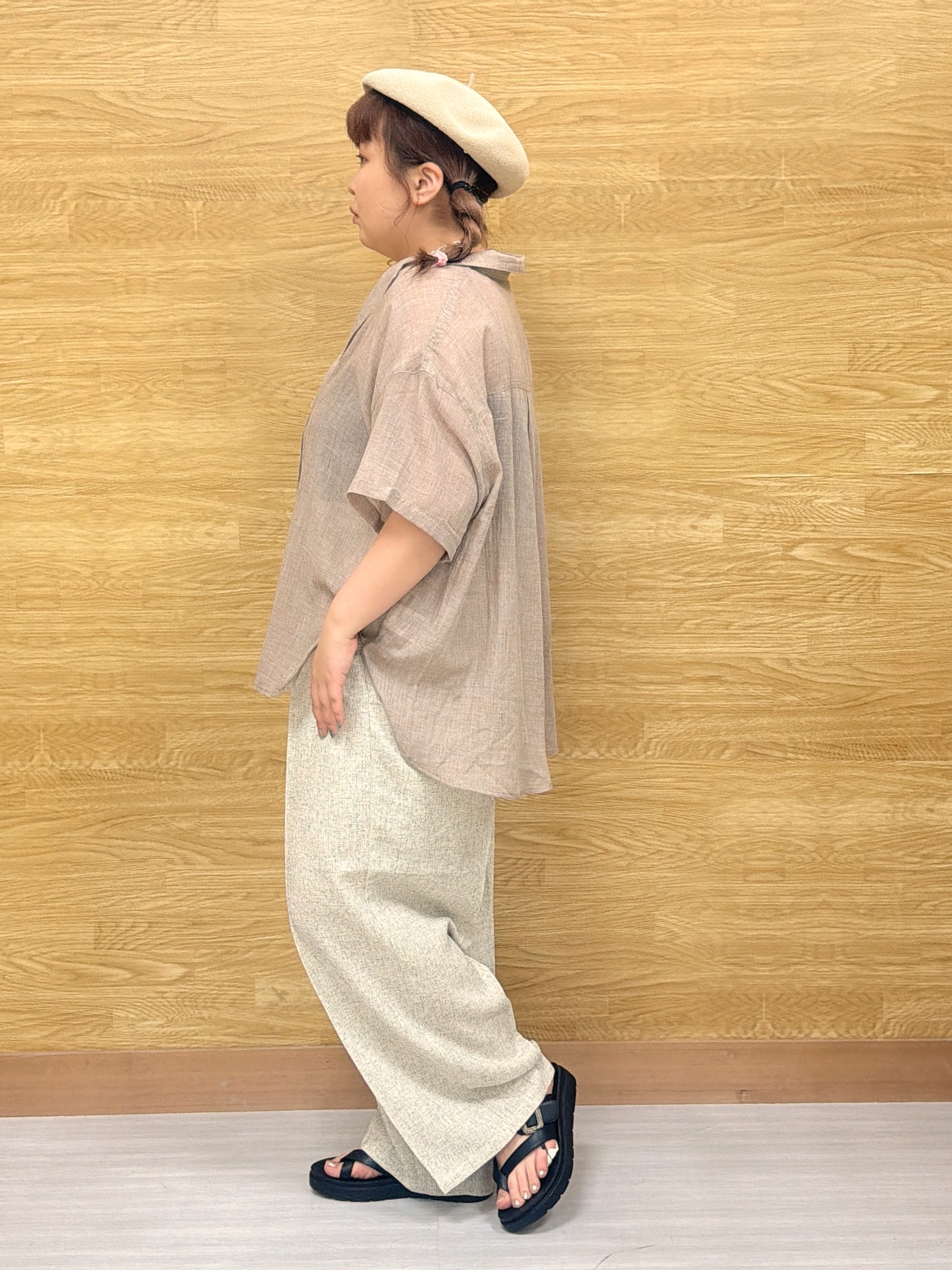 ぁむさんの「SHOO･LA･RUE｜【S-LL】ナチュラルに決まる 半袖シアーシャツジャケット」を使ったコーディネート