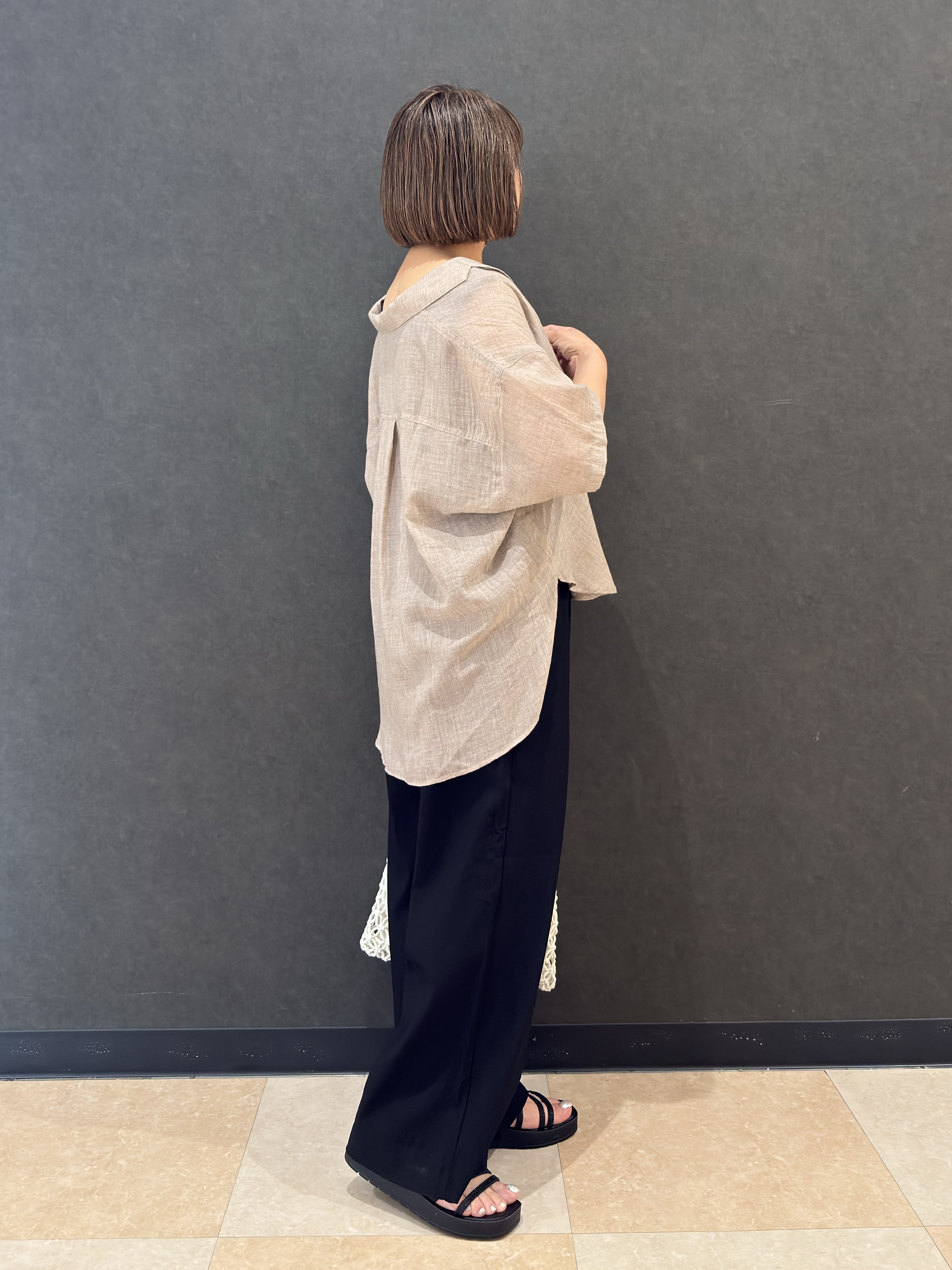 Megさんの「SHOO･LA･RUE｜【S-LL】ナチュラルに決まる 半袖シアーシャツジャケット」を使ったコーディネート