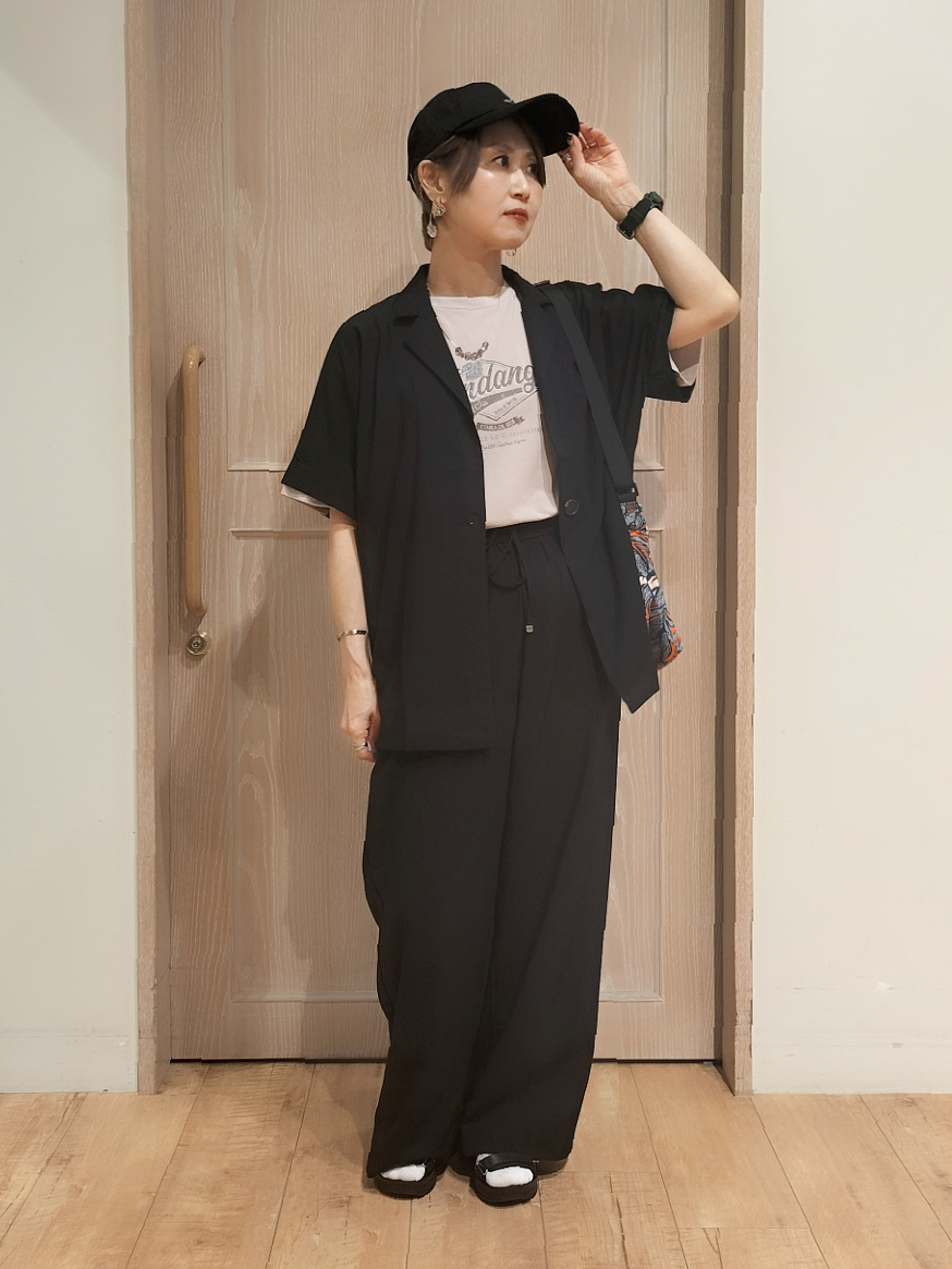 YUKIさんの「SHOO･LA･RUE｜【高レビュー/洗濯機可/セットアップ可】軽凛(かろりん) ひんやり半袖ジャケット」を使ったコーディネート